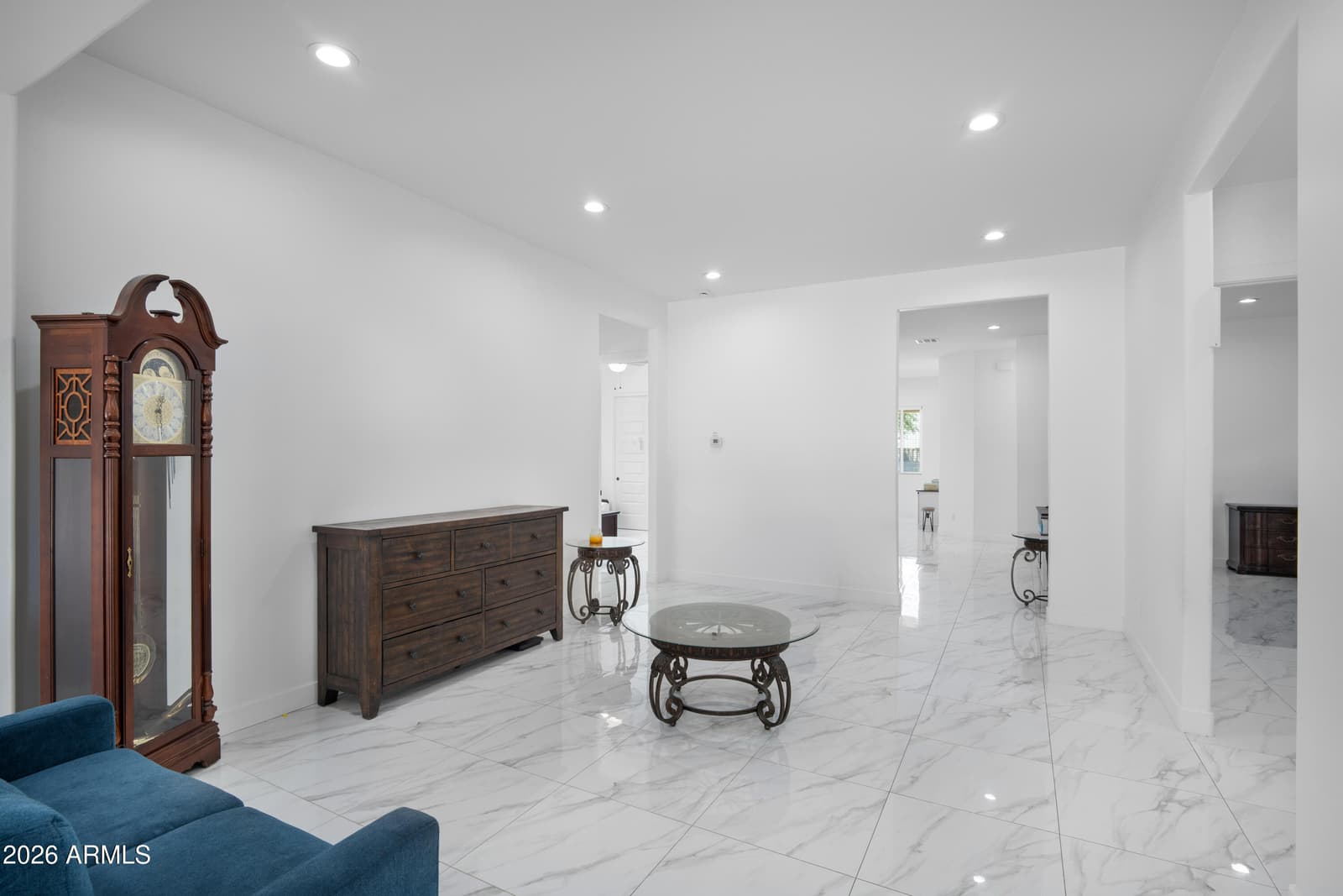 425 S Hidalgo Road, Chandler, AZ 85225 — photo 11 of 48