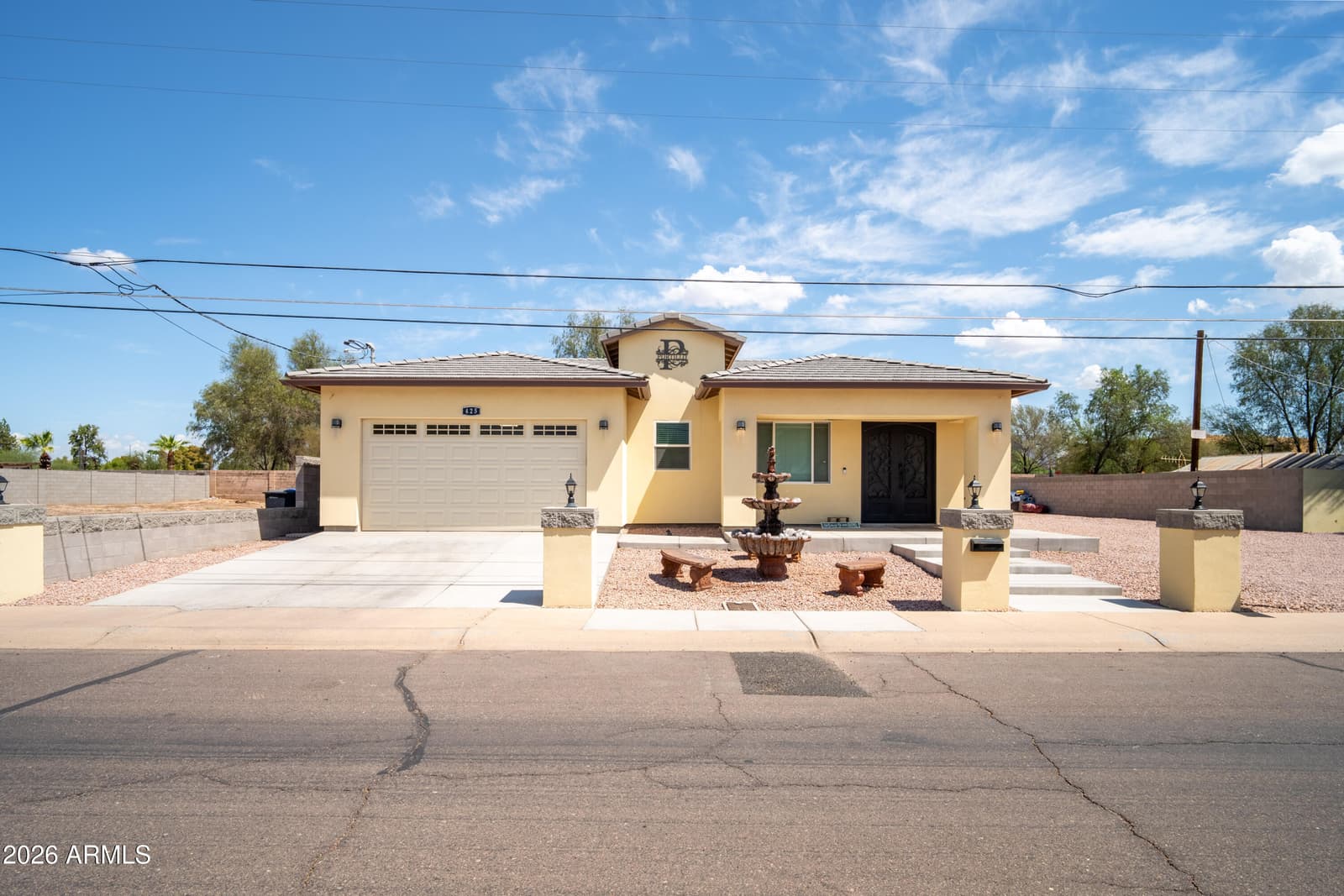 425 S Hidalgo Road, Chandler, AZ 85225 — photo 2 of 48