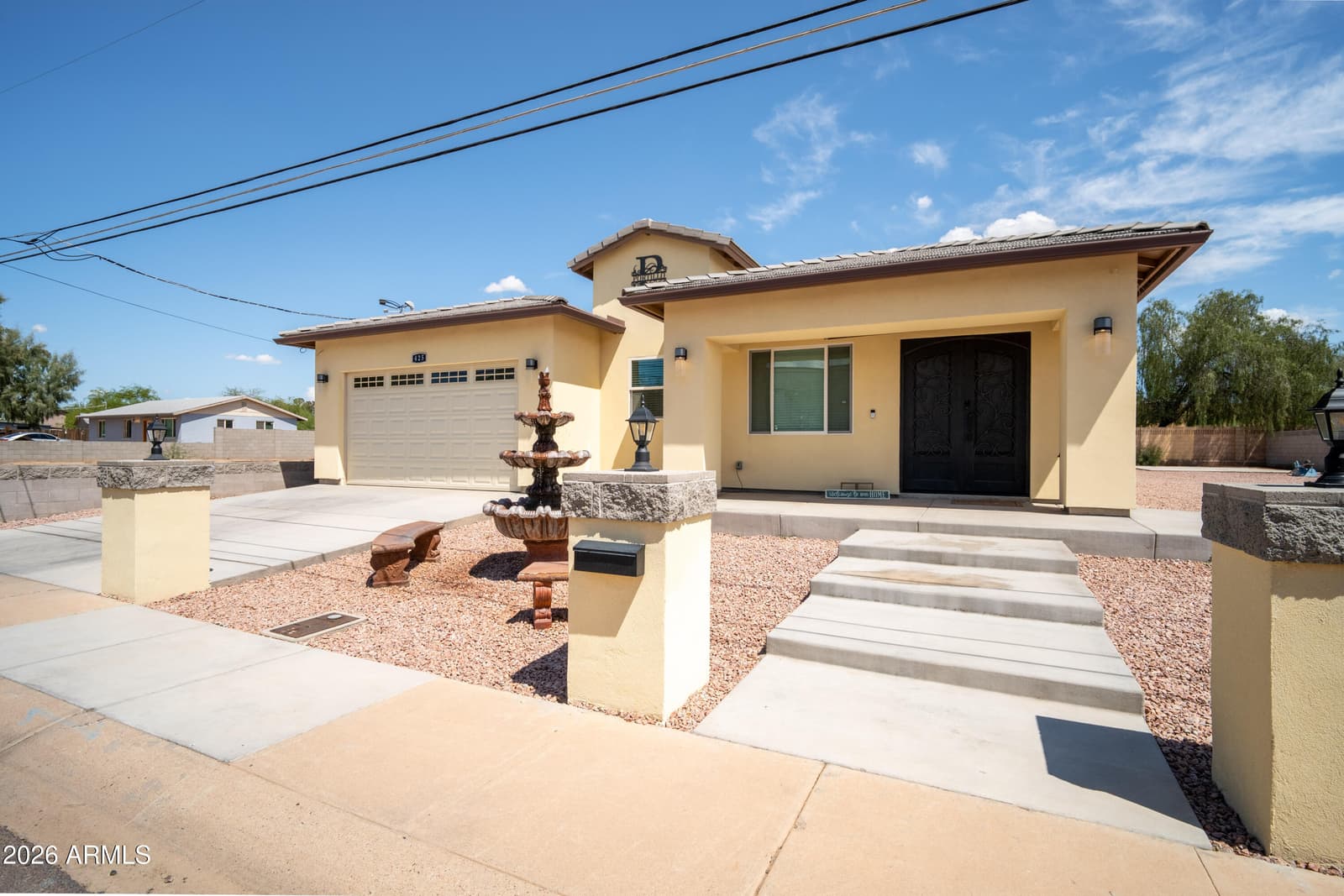 425 S Hidalgo Road, Chandler, AZ 85225 — photo 5 of 48