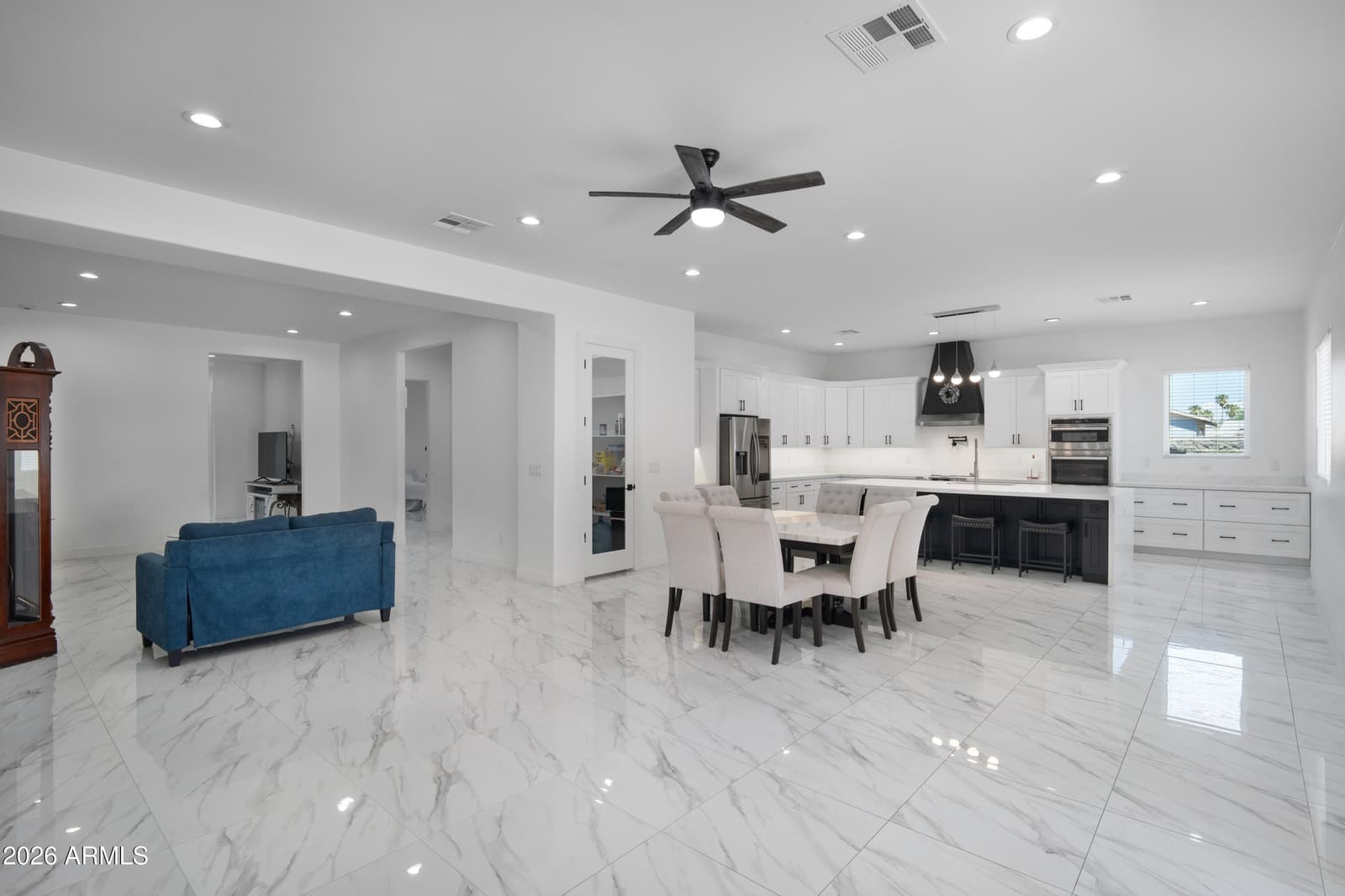 425 S Hidalgo Road, Chandler, AZ 85225 — photo 14 of 48