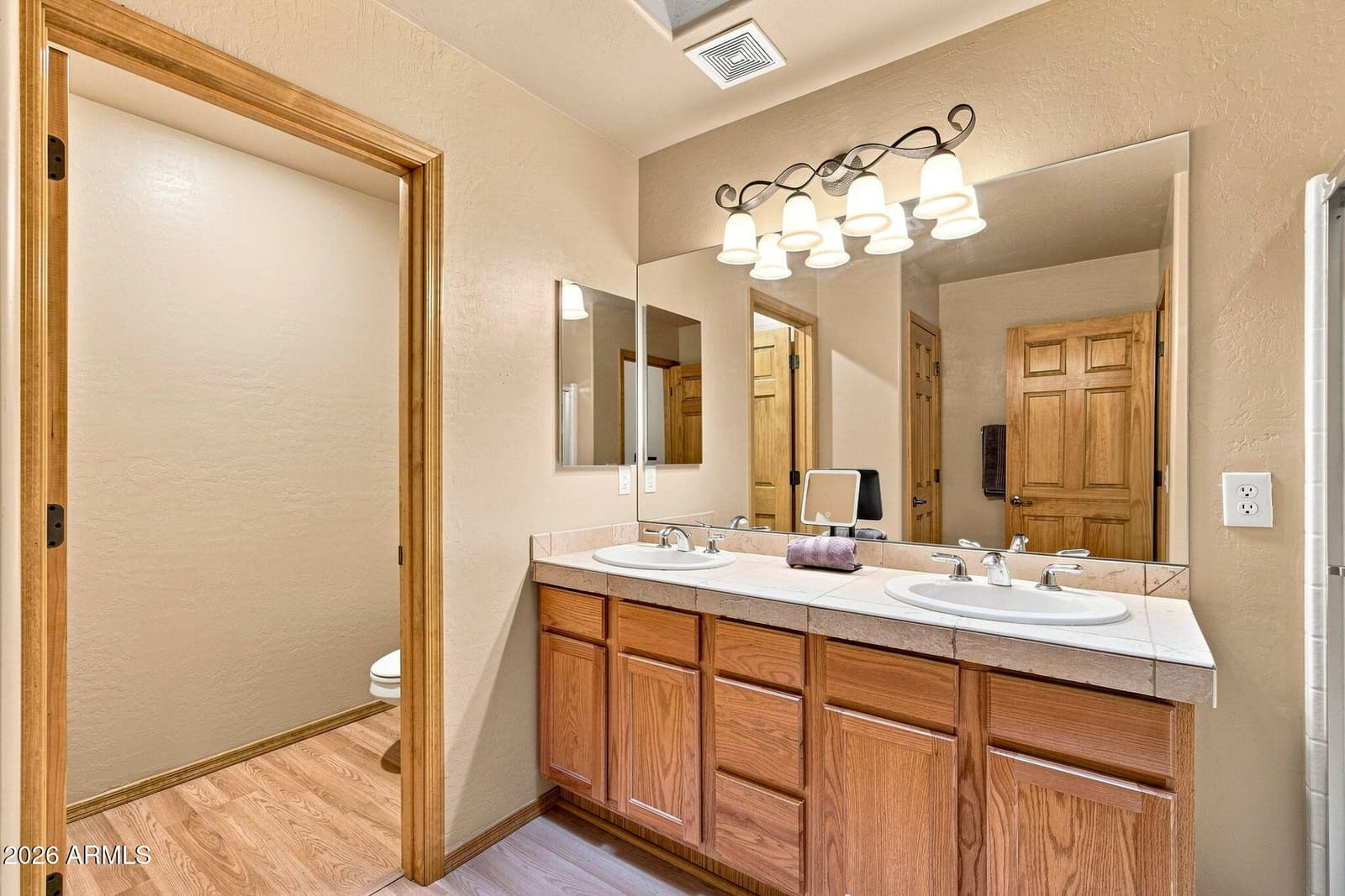 3915 Elk Hollow Drive, Pinetop, AZ 85935 — photo 12 of 57