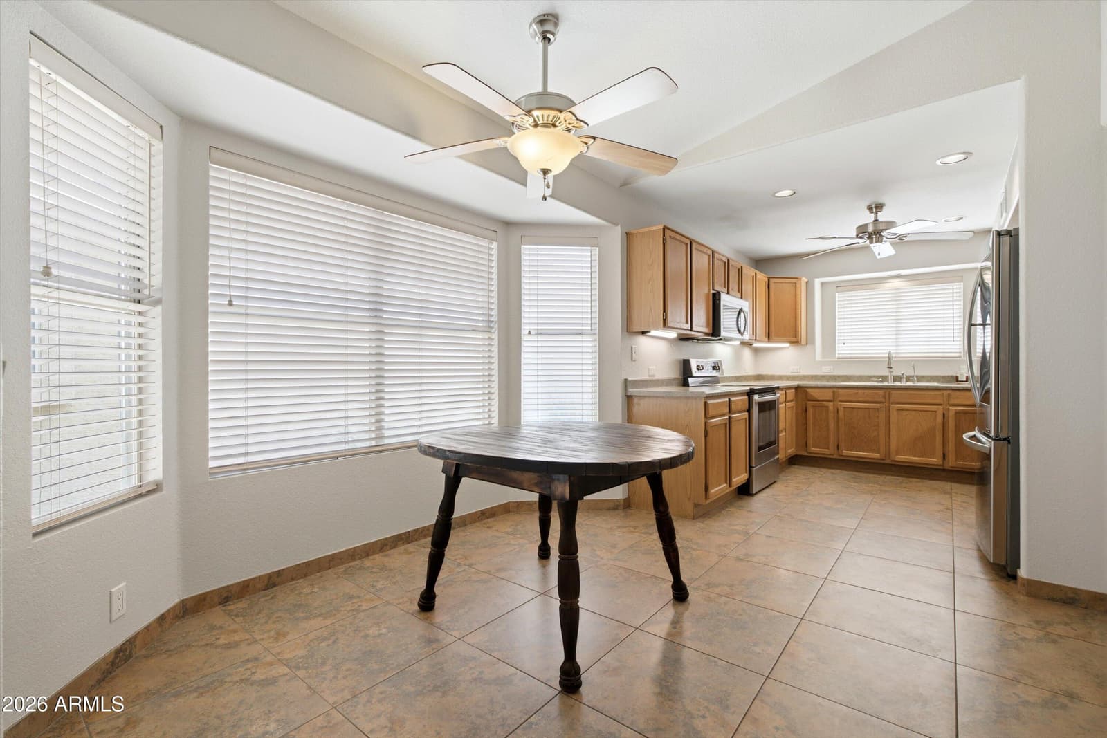 7942 W Paradise Drive, Peoria, AZ 85345 — photo 9 of 50