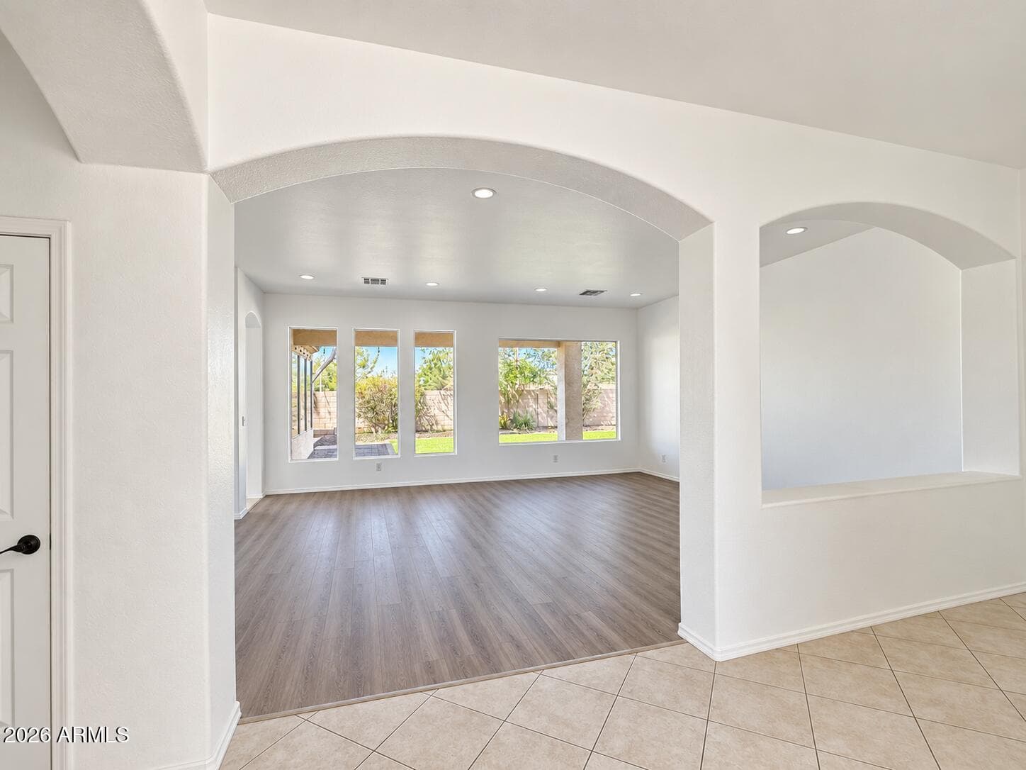 770 W Cherrywood Drive, Chandler, AZ 85248 — photo 3 of 30