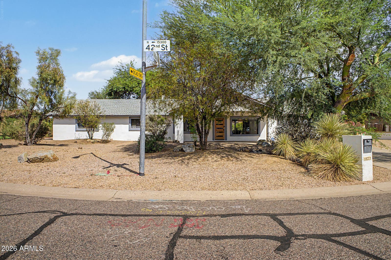 18221 N 42nd Street, Phoenix, AZ 85032 — photo 3 of 45