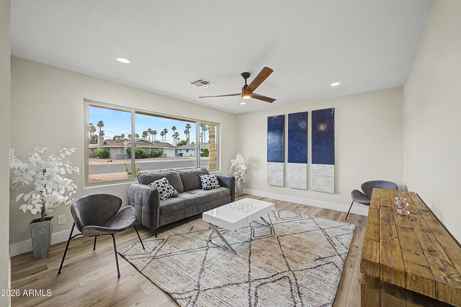 922 E Loyola Drive, Tempe, AZ 85282 — photo 8 of 41