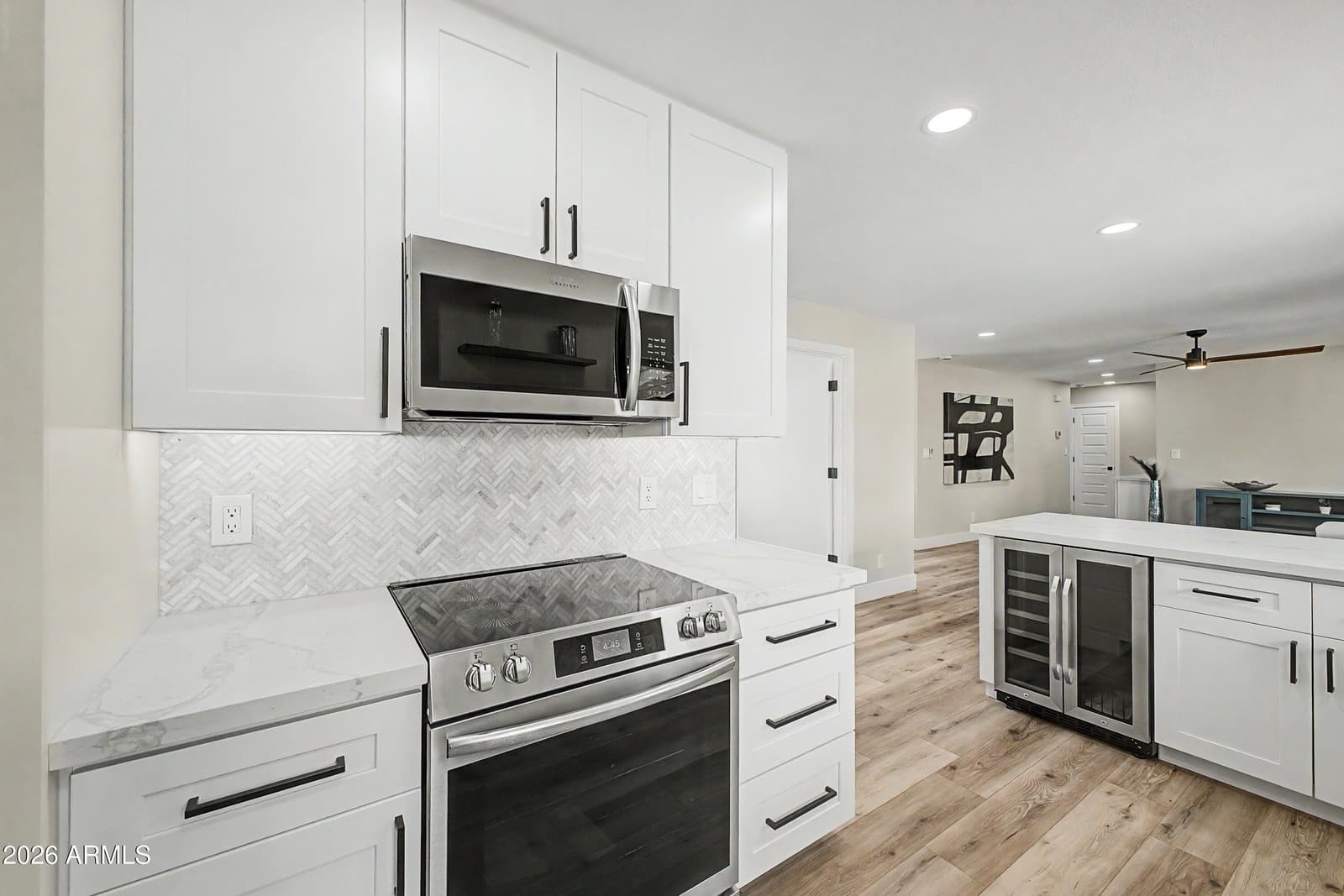 922 E Loyola Drive, Tempe, AZ 85282 — photo 14 of 41