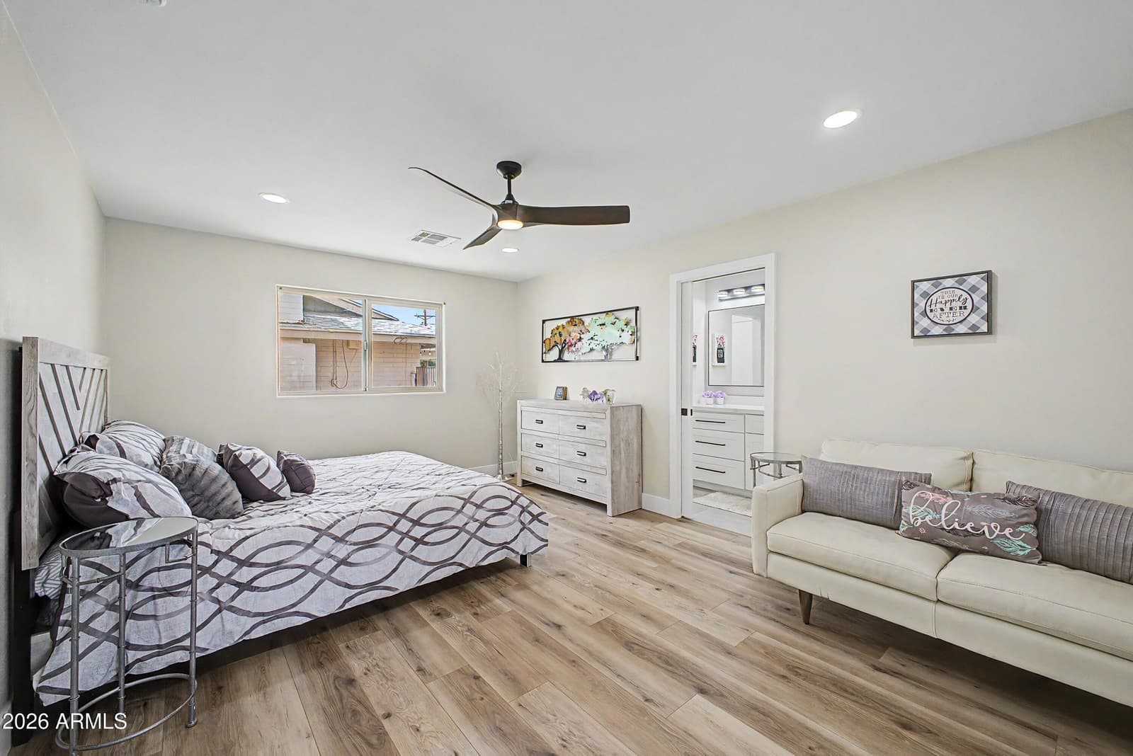 922 E Loyola Drive, Tempe, AZ 85282 — photo 18 of 41