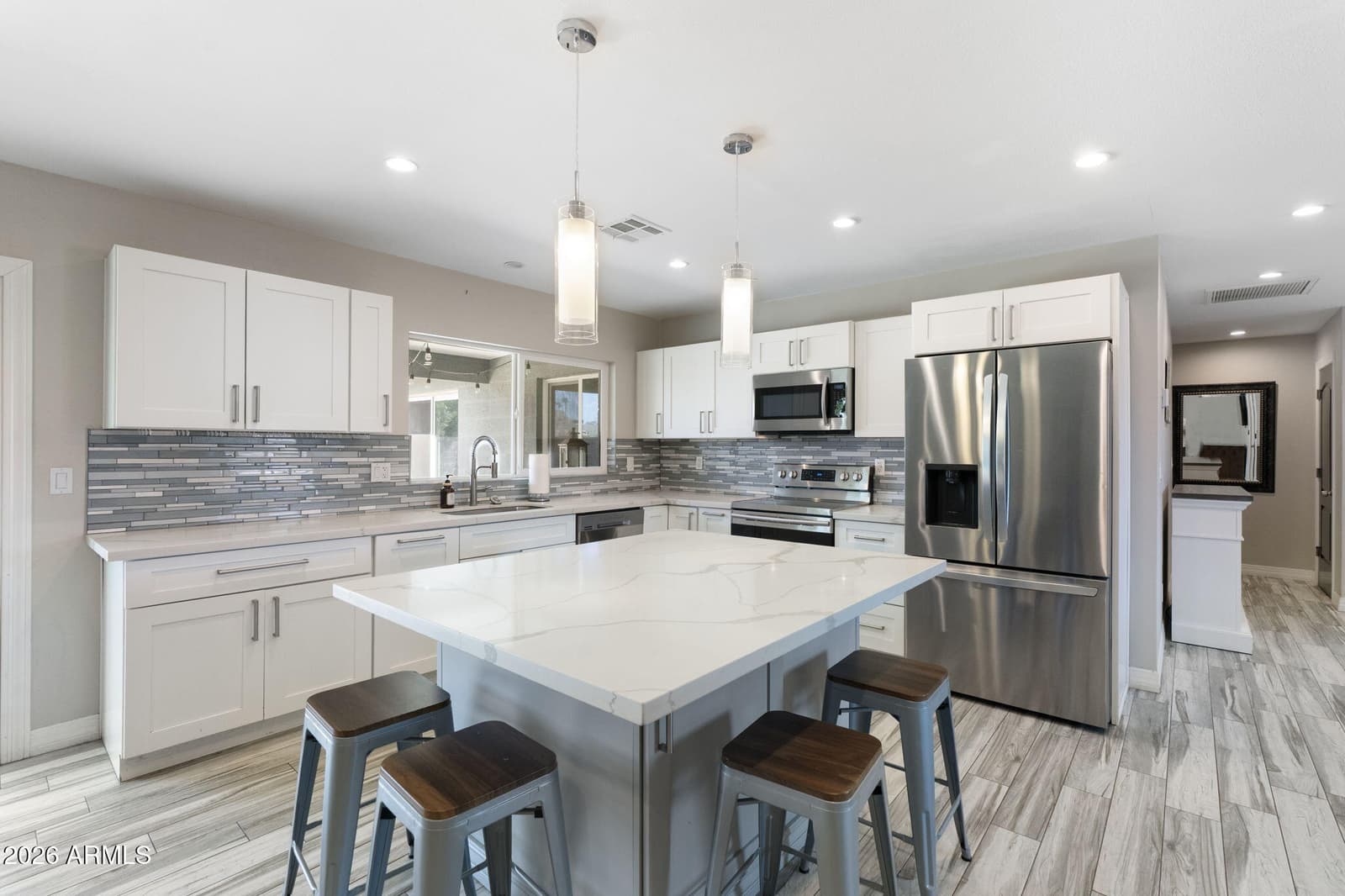 2418 W Calavar Road, Phoenix, AZ 85023 — photo 8 of 34