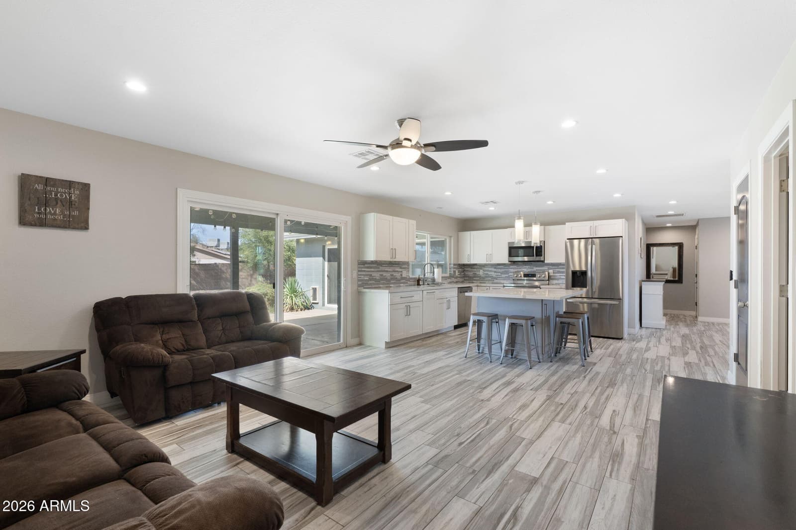 2418 W Calavar Road, Phoenix, AZ 85023 — photo 3 of 34