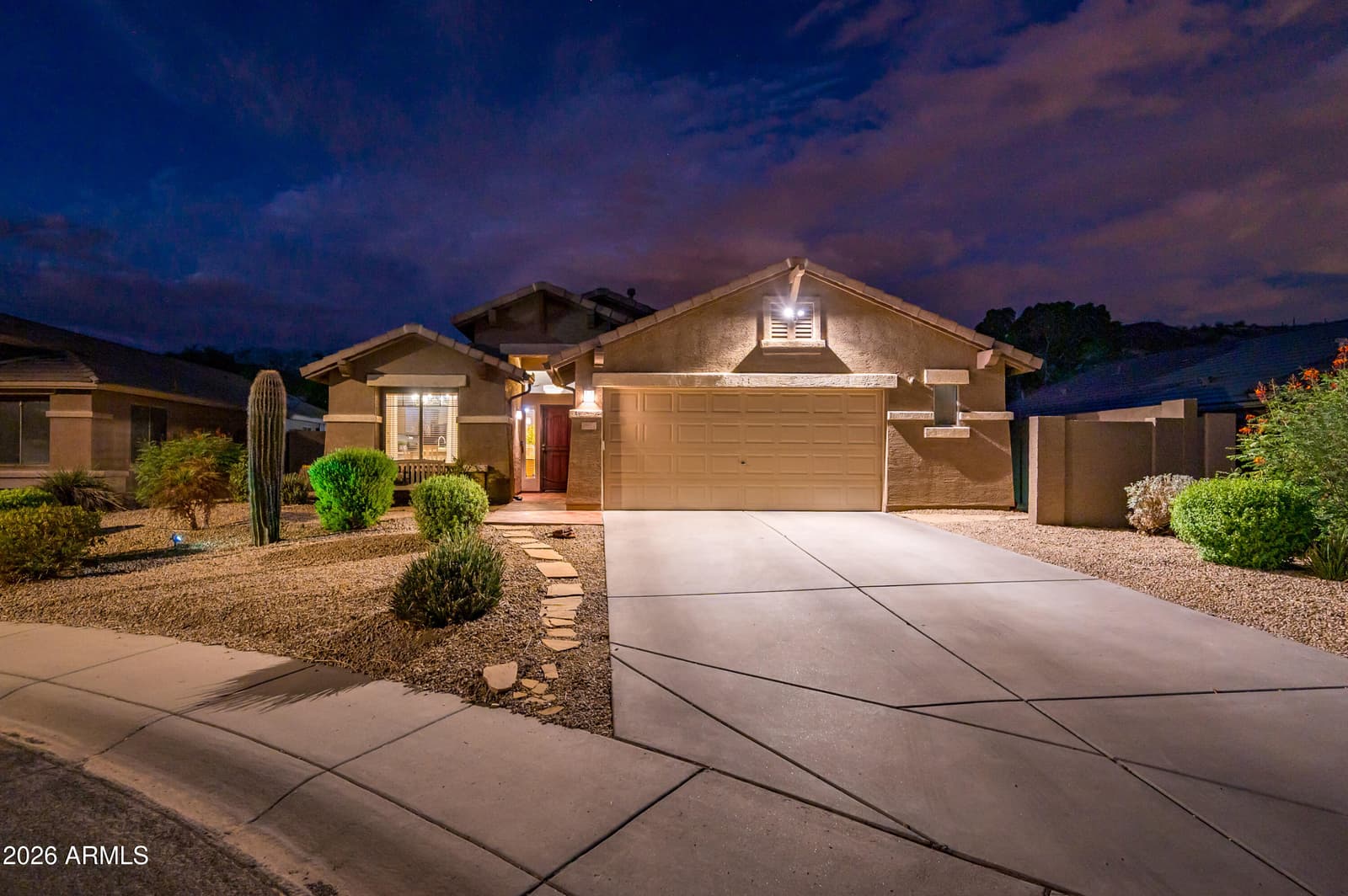 25821 N 41st Drive, Phoenix, AZ 85083 — photo 8 of 59