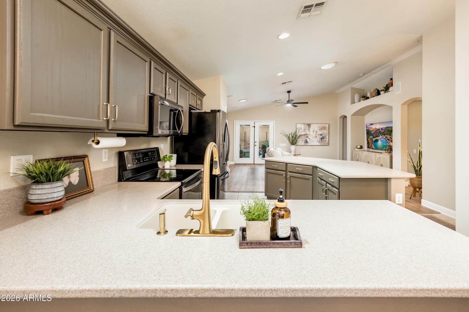 25821 N 41st Drive, Phoenix, AZ 85083 — photo 17 of 59