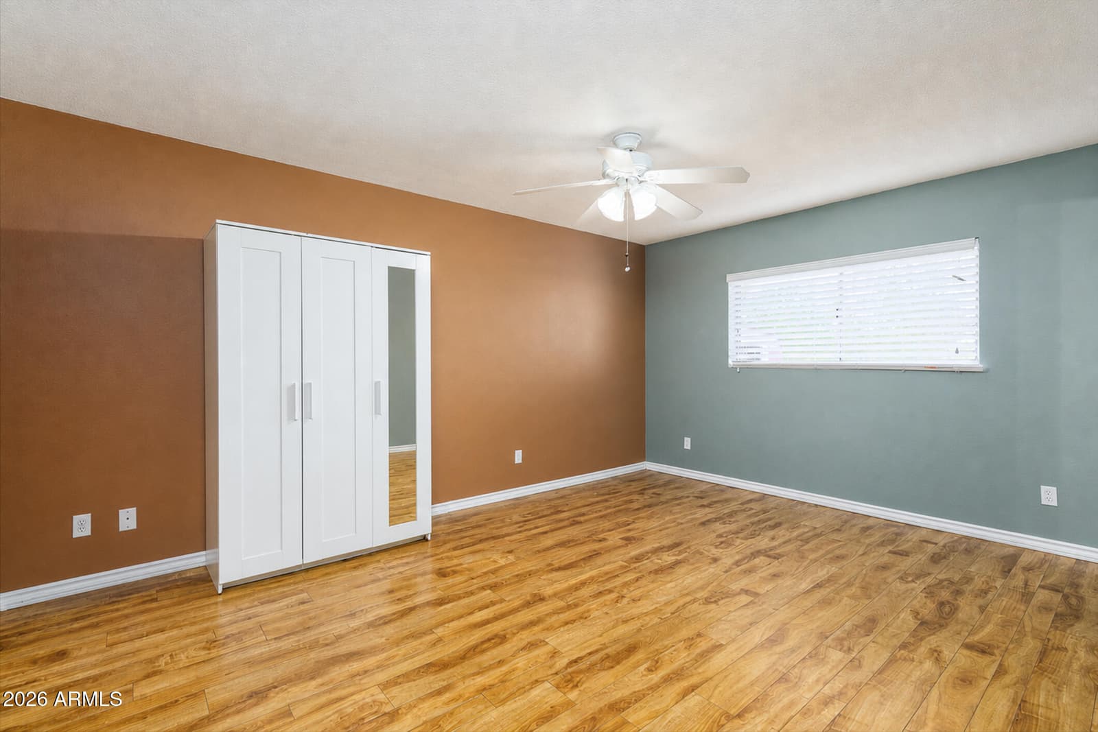 2336 E Waltann Lane, Phoenix, AZ 85022 — photo 14 of 25