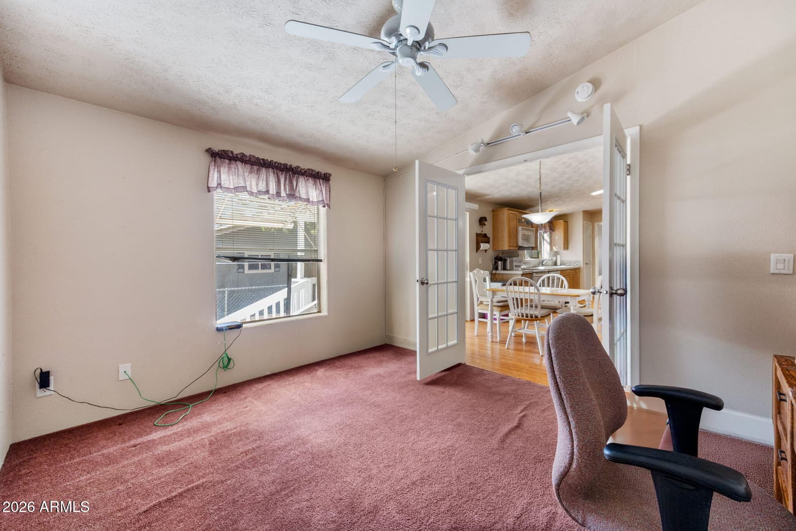 2175 Hashknife Drive, Overgaard, AZ 85933 — photo 17 of 32