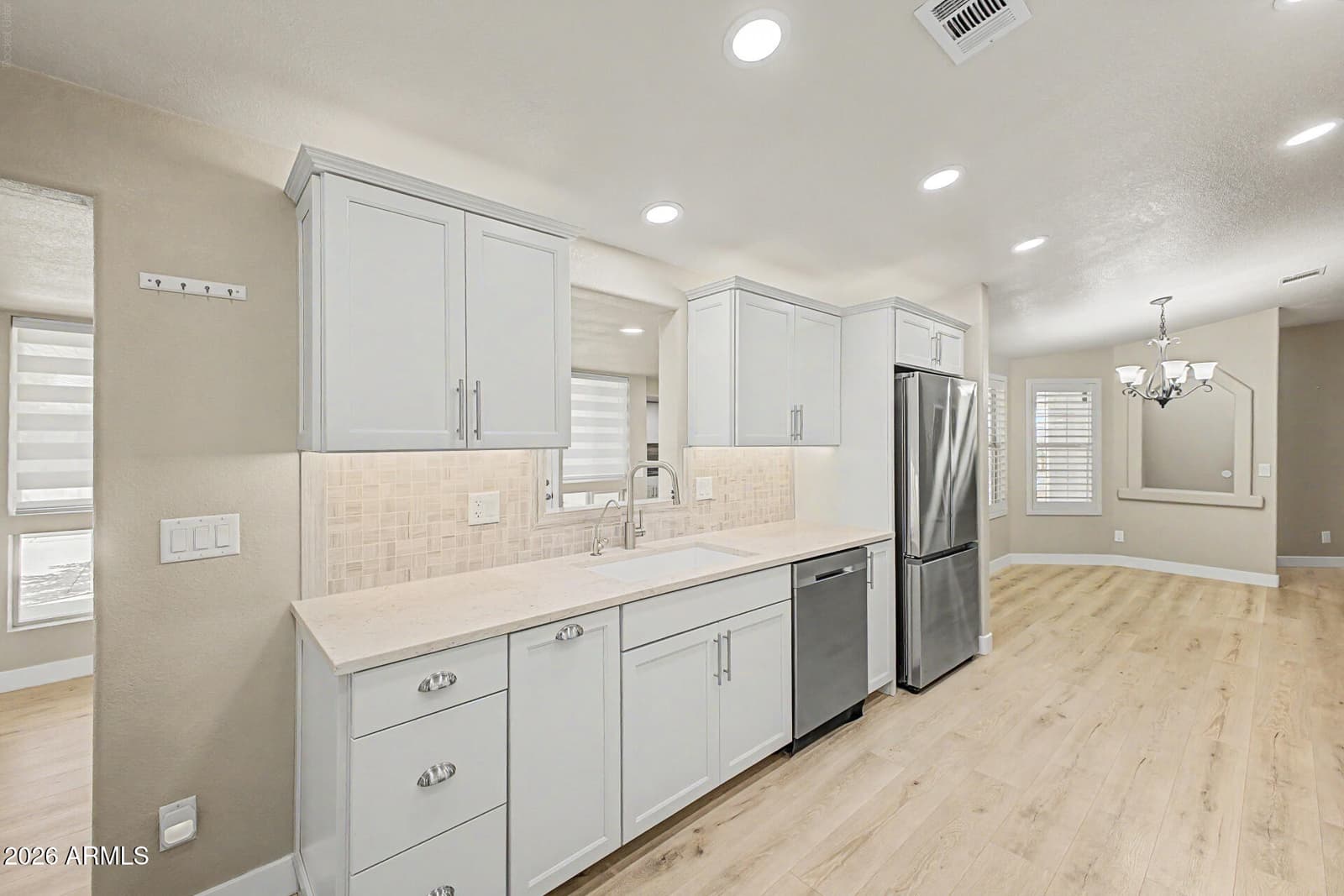 215 N Power Road 423, Mesa, AZ 85205 — photo 18 of 40