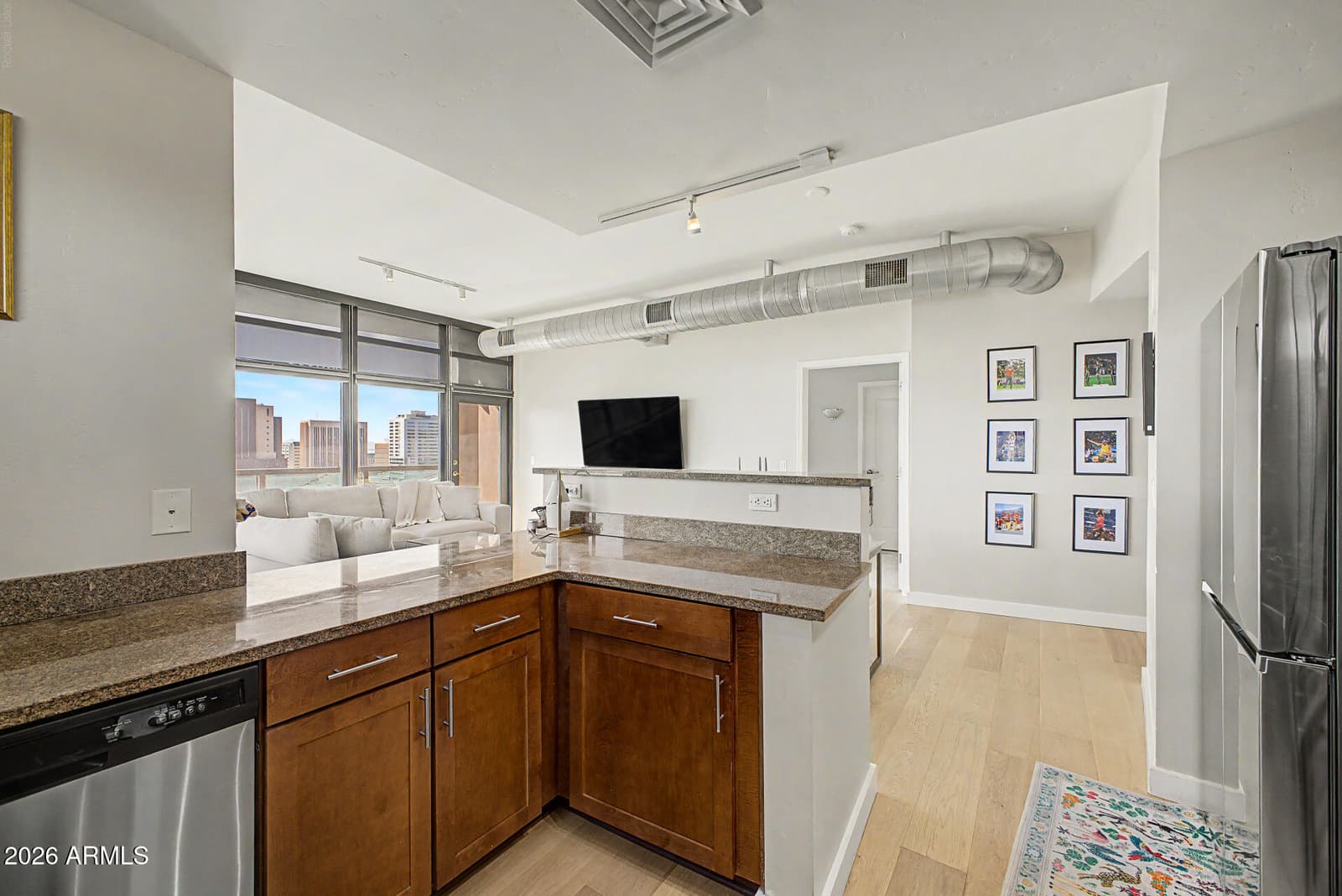 310 S 4th Street 1401, Phoenix, AZ 85004 — photo 10 of 60