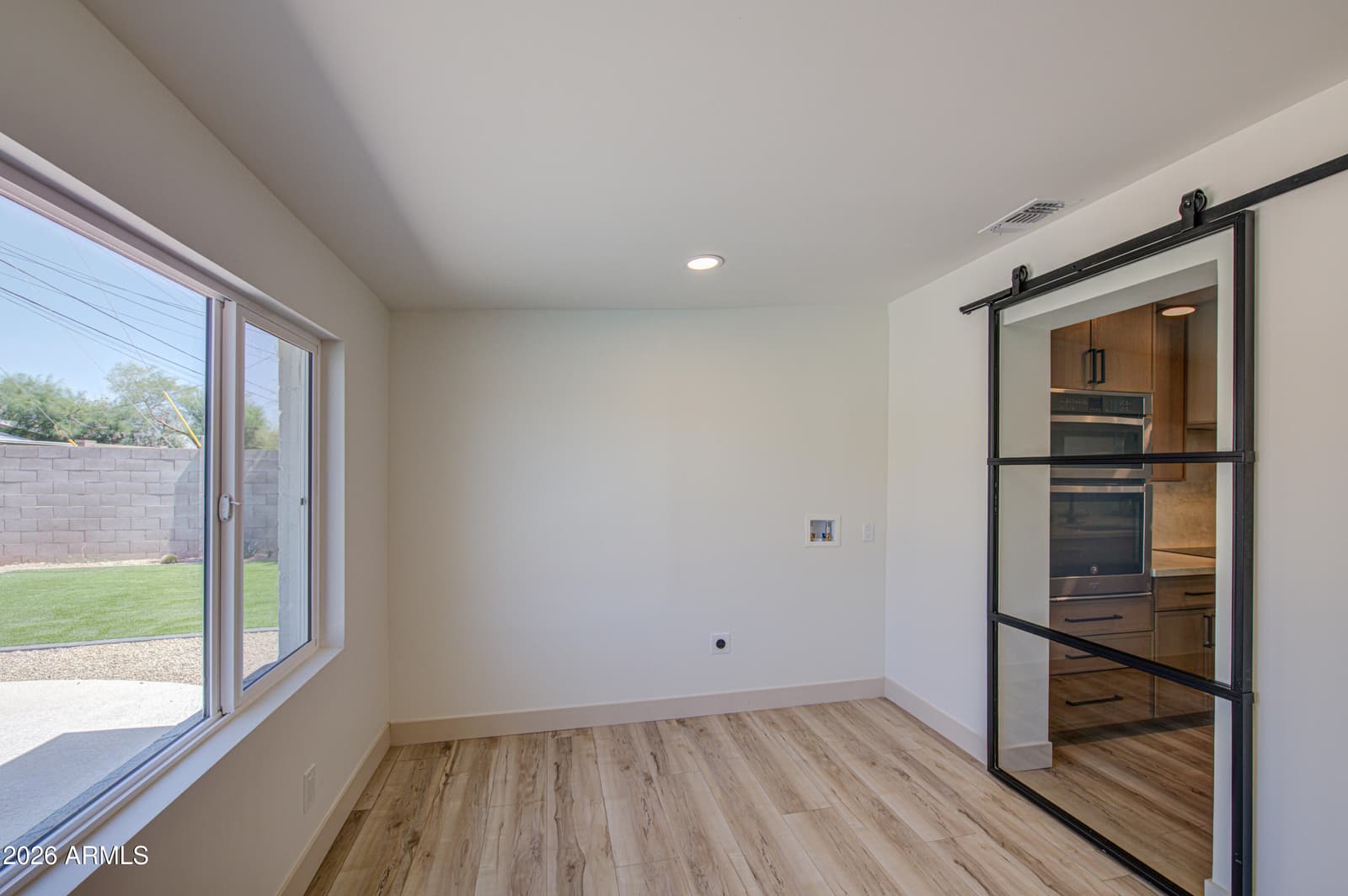 218 E Cairo Drive, Tempe, AZ 85282 — photo 31 of 46