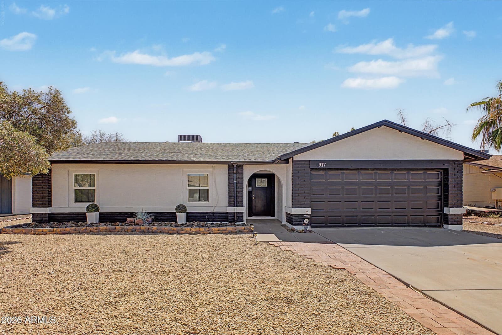 917 W Mission Drive, Chandler, AZ 85225 — photo 2 of 28
