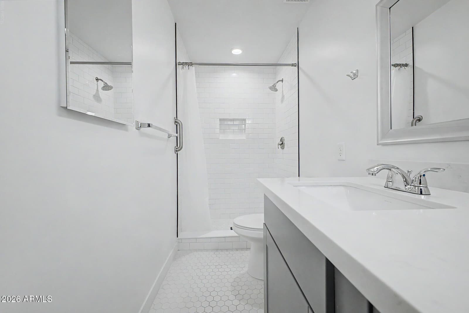 917 W Mission Drive, Chandler, AZ 85225 — photo 16 of 28