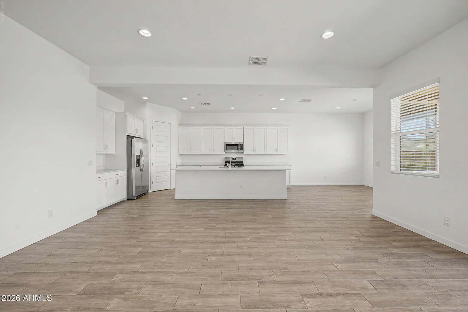 15024 W Desert Hollow Drive, Surprise, AZ 85387 — photo 10 of 43