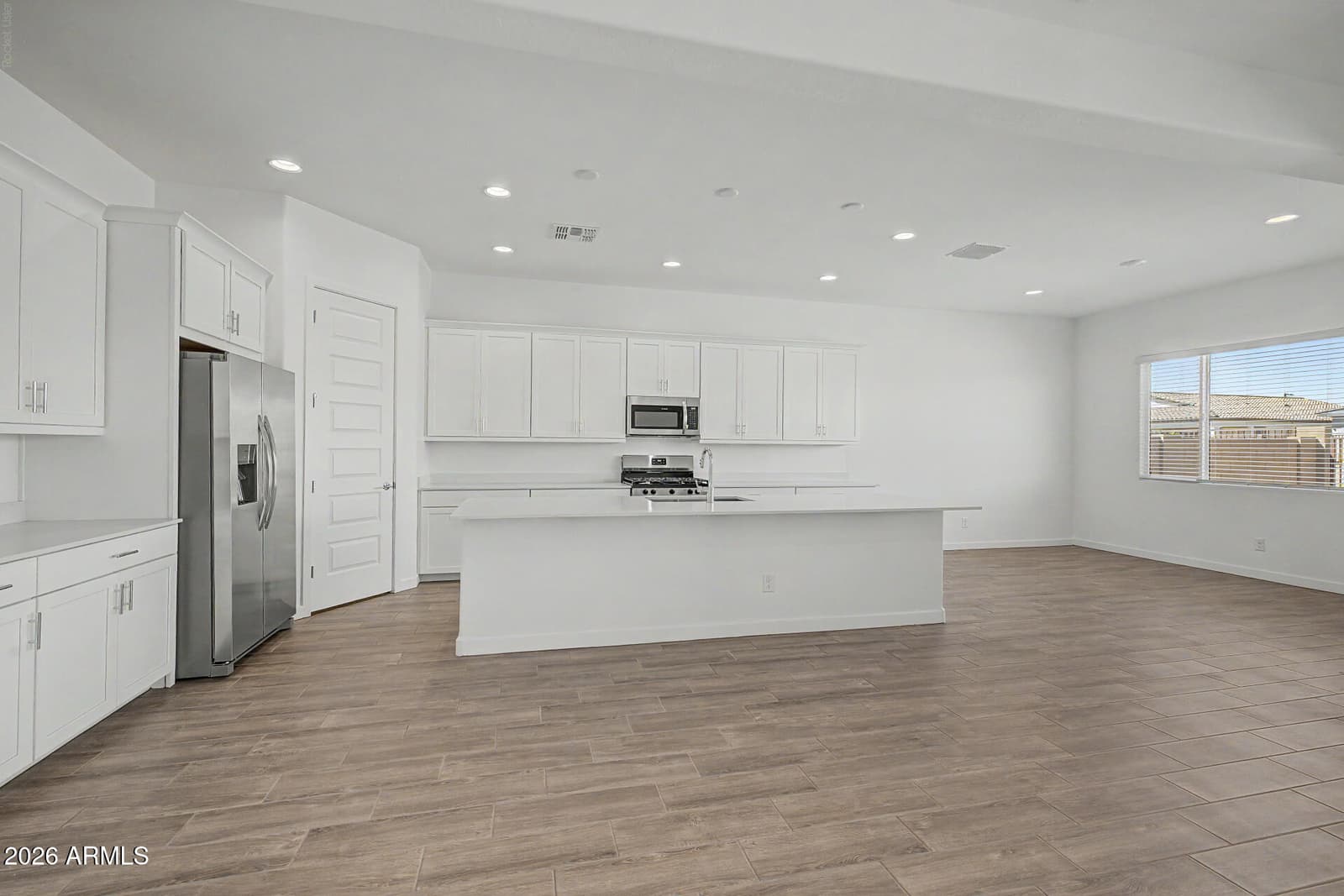 15024 W Desert Hollow Drive, Surprise, AZ 85387 — photo 11 of 43