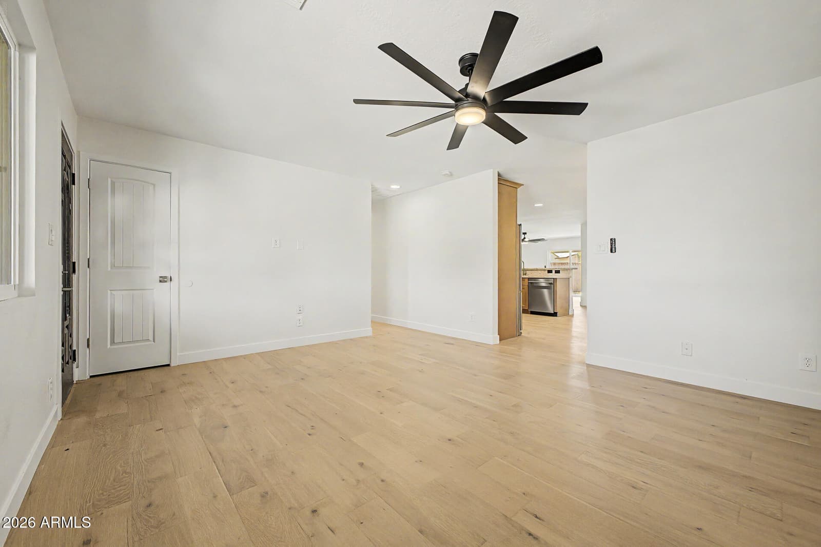 1273 W La Jolla Drive, Tempe, AZ 85282 — photo 5 of 41