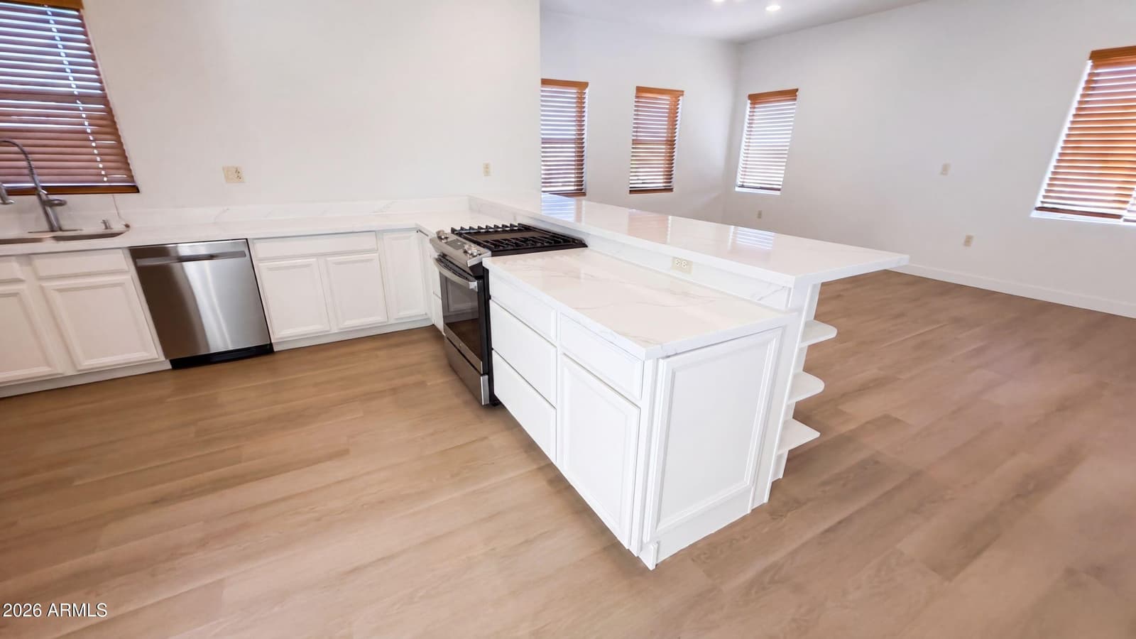 51340 W Iver Road, Aguila, AZ 85320 — photo 18 of 65