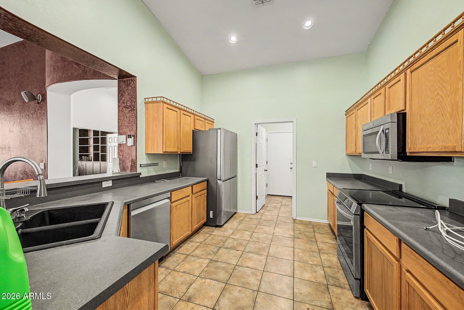 3416 S 73rd Drive, Phoenix, AZ 85043 — photo 10 of 33