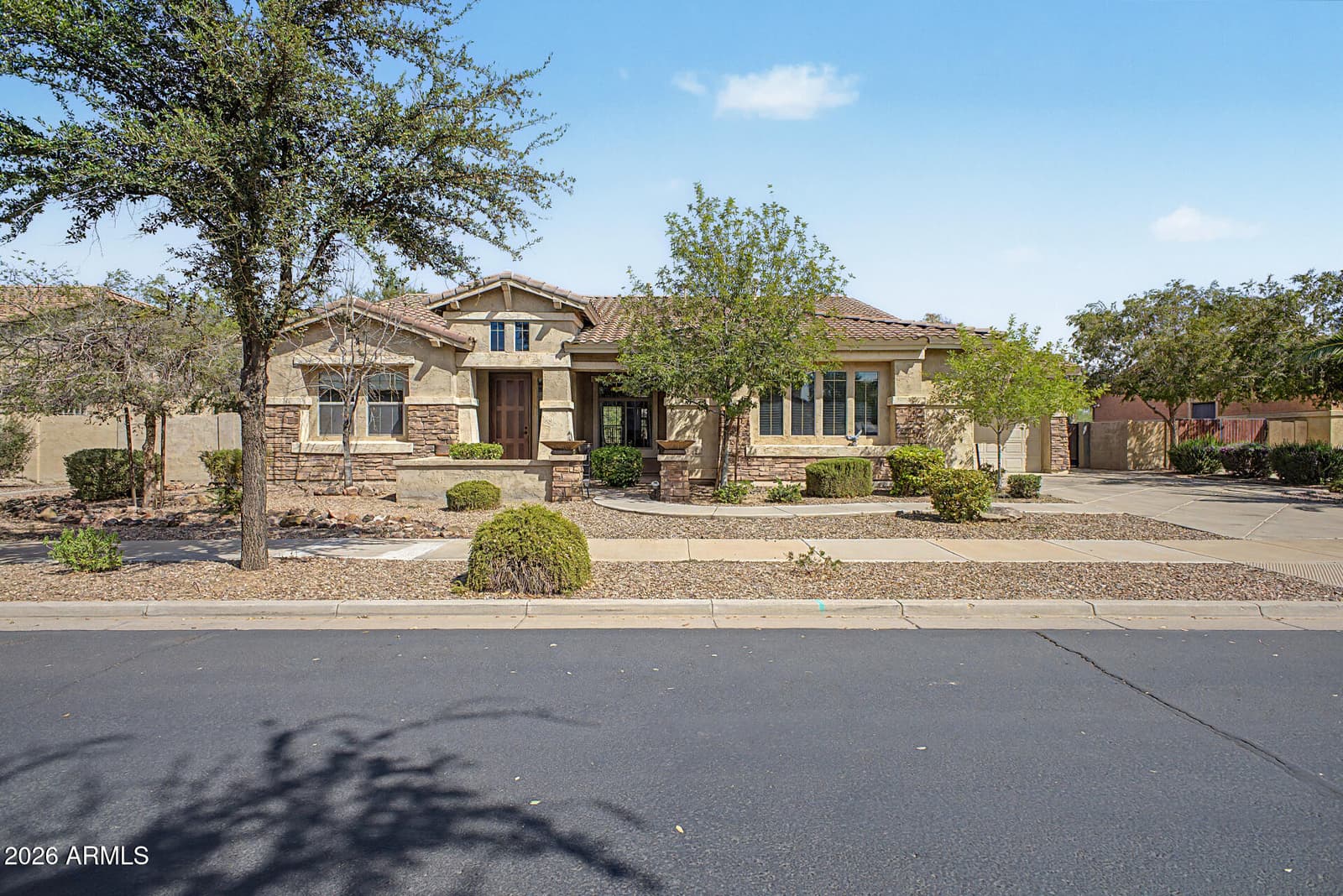 18572 E Apricot Lane, Queen Creek, AZ 85142 — photo 1 of 51
