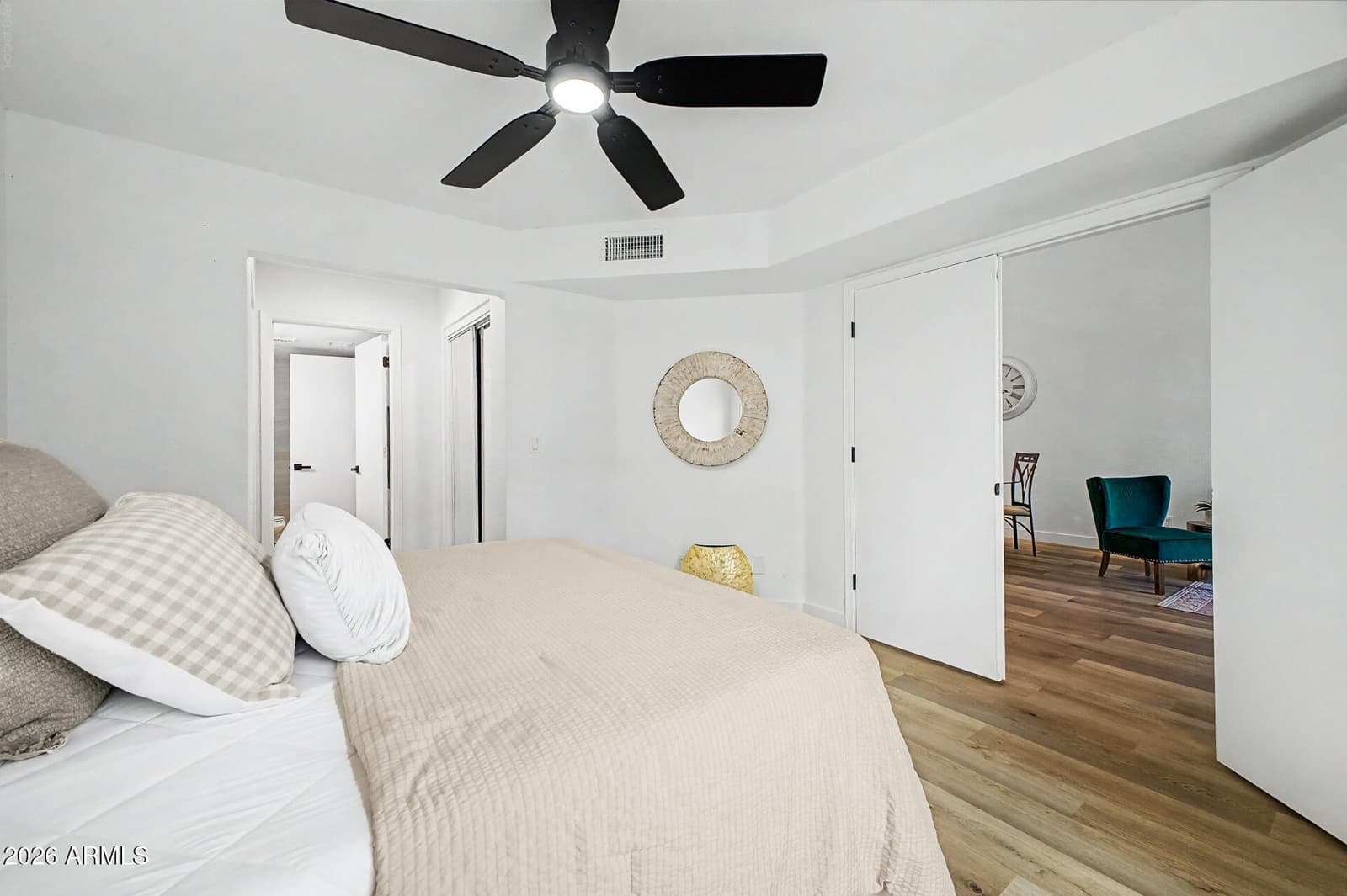 3302 E Aire Libre Avenue 102, Phoenix, AZ 85032 — photo 9 of 26