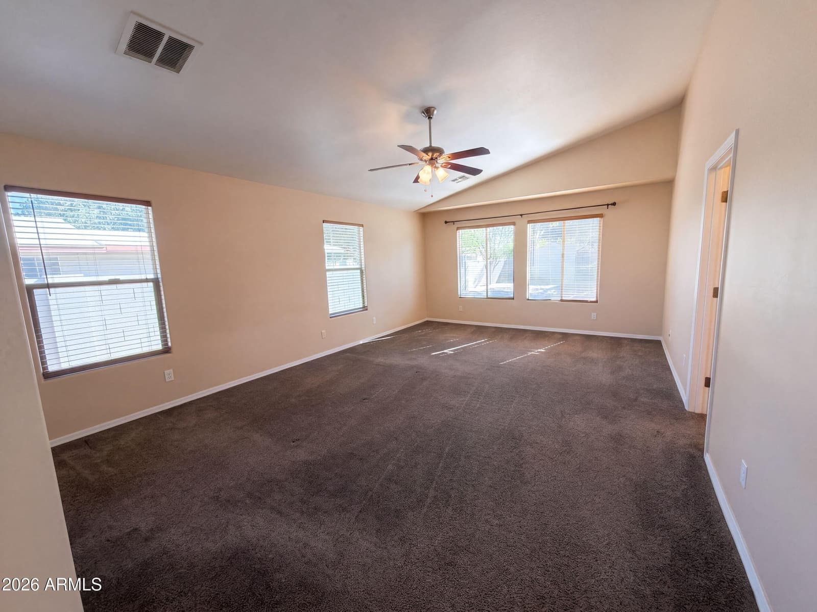 831 N Robson, Mesa, AZ 85201 — photo 4 of 25
