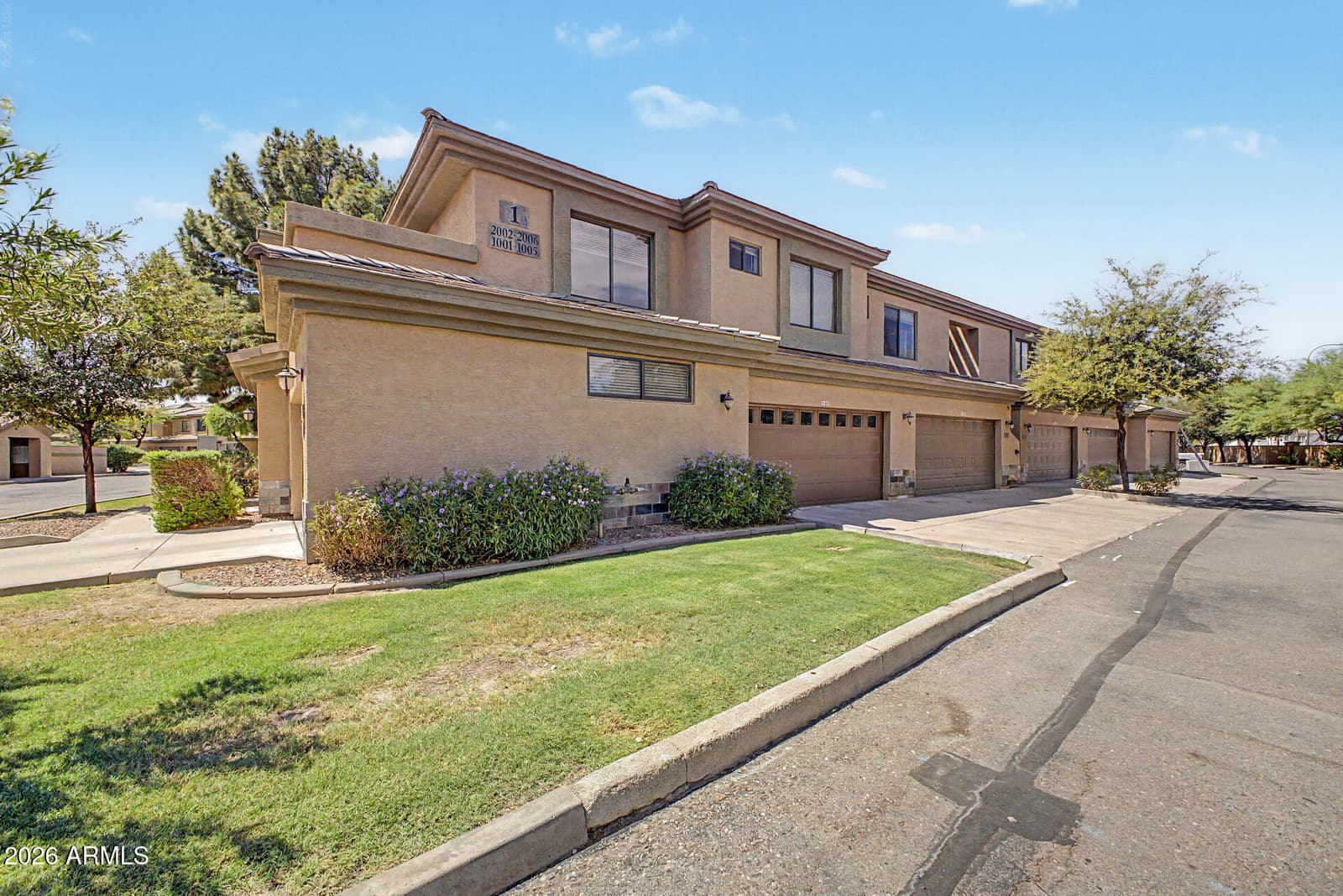 705 W Queen Creek Road 1003, Chandler, AZ 85248 — photo 3 of 33