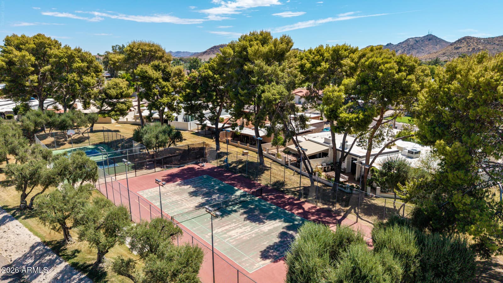 118 W Tam Oshanter Drive, Phoenix, AZ 85023 — photo 46 of 55
