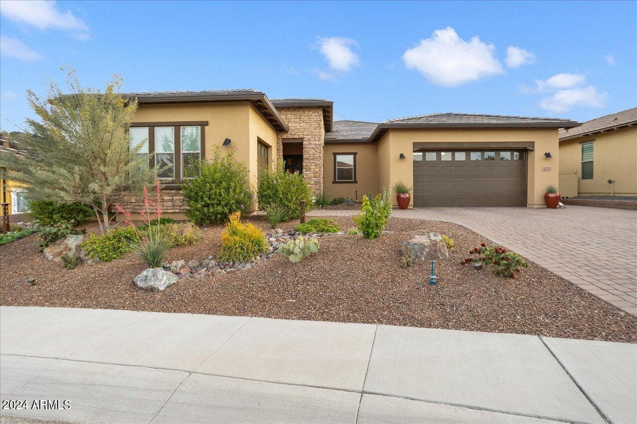 3273 Prospector Way, Wickenburg, AZ 85390 — photo 2 of 39