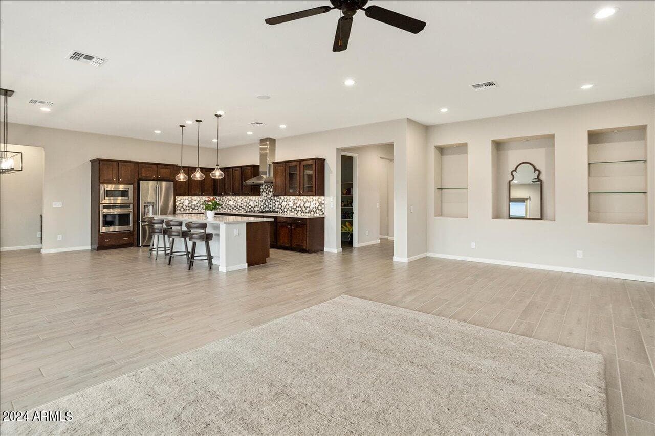 3273 Prospector Way, Wickenburg, AZ 85390 — photo 5 of 39