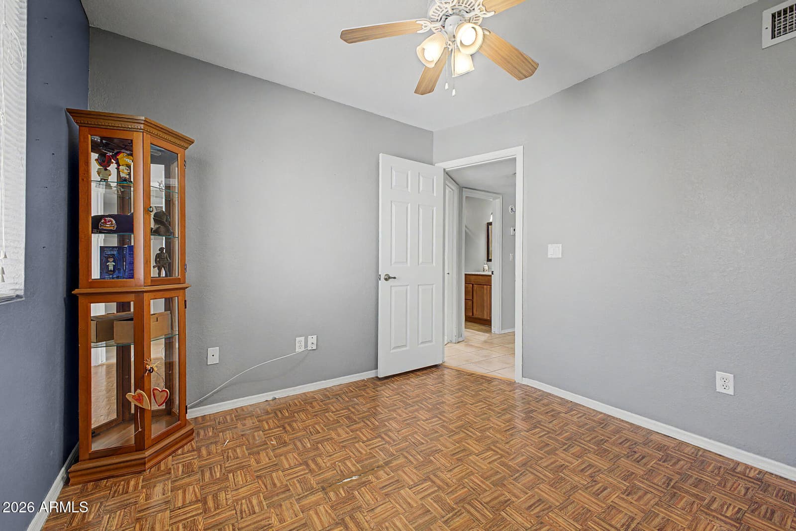 130 E Campo Bello Drive, Phoenix, AZ 85022 — photo 19 of 31