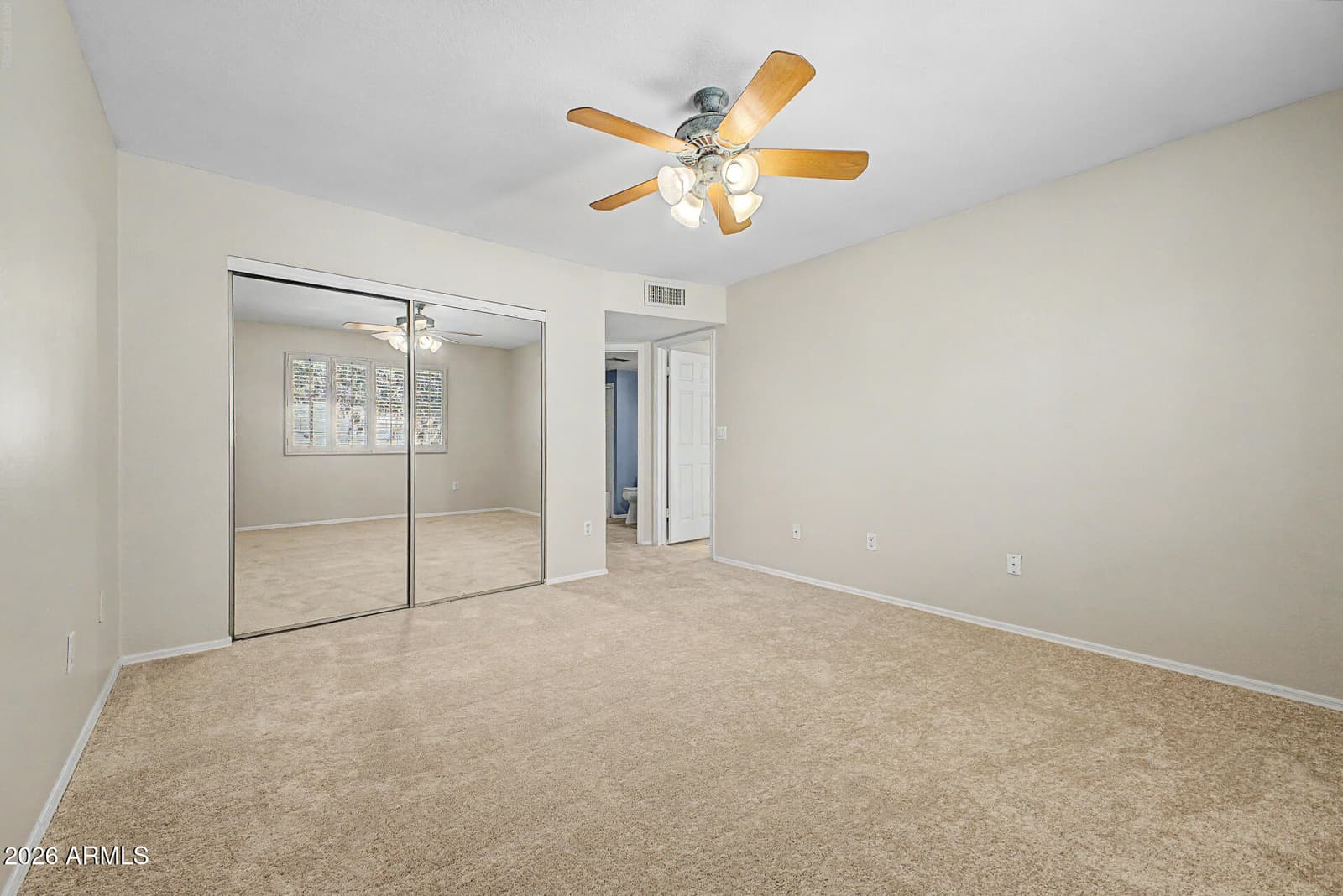 130 E Campo Bello Drive, Phoenix, AZ 85022 — photo 12 of 31