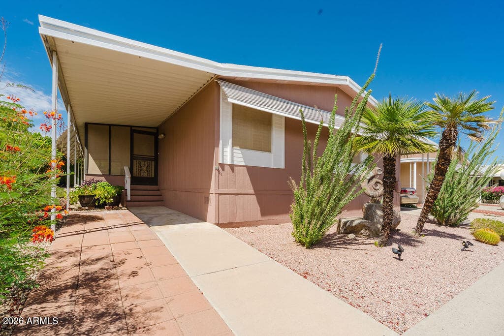 2233 E Behrend Drive 220, Phoenix, AZ 85024 — photo 4 of 36