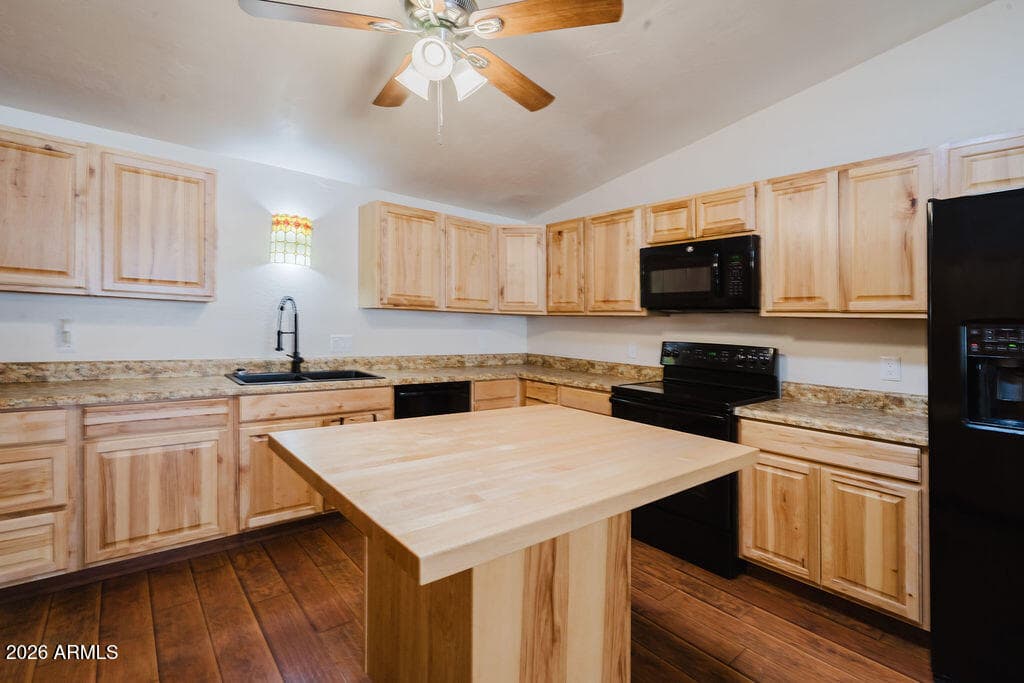 2233 E Behrend Drive 220, Phoenix, AZ 85024 — photo 16 of 36