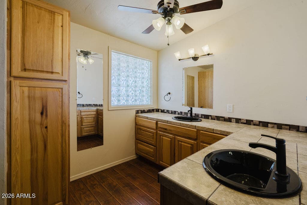 2233 E Behrend Drive 220, Phoenix, AZ 85024 — photo 27 of 36