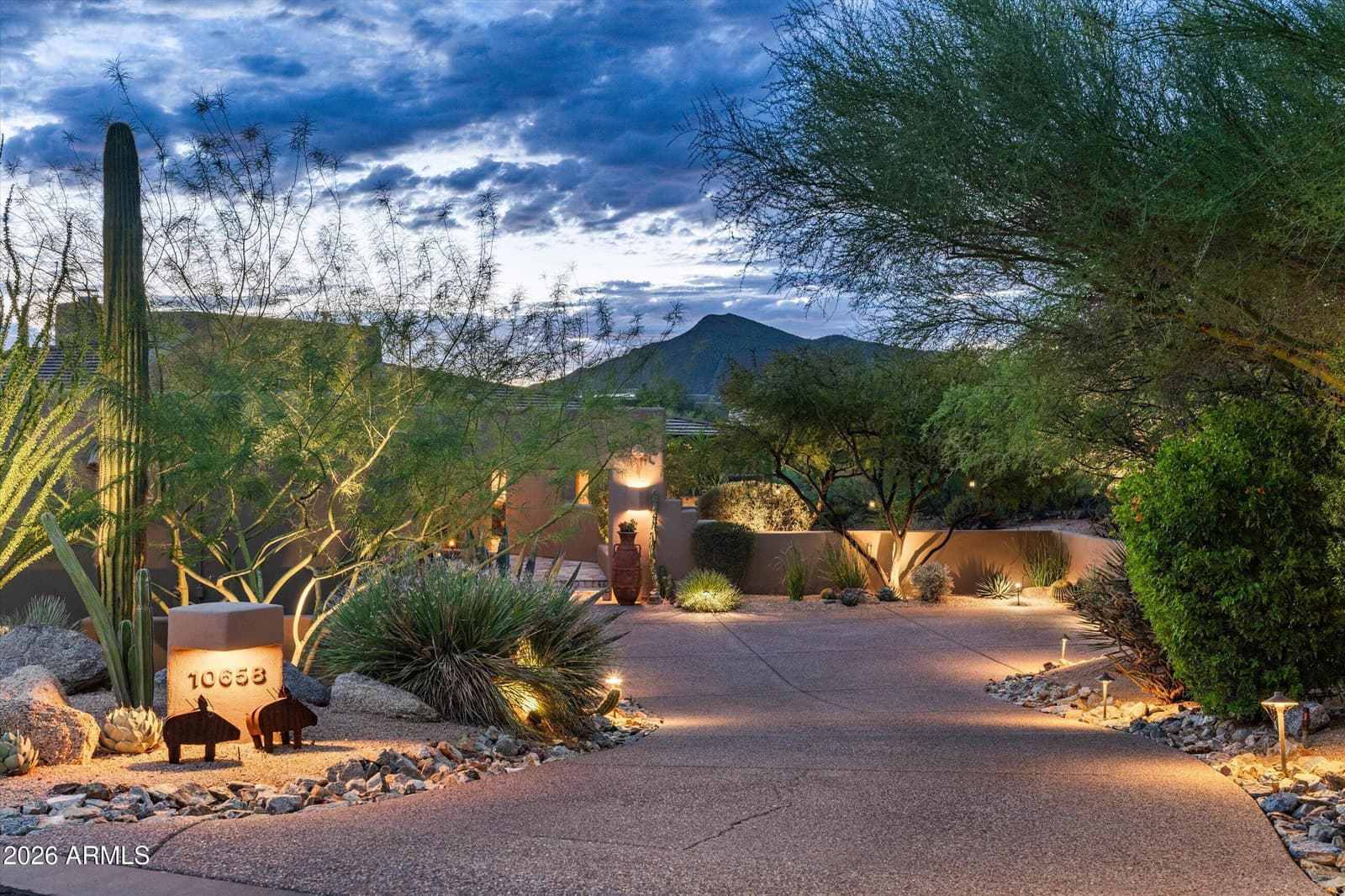 10658 E Tamarisk Way, Scottsdale, AZ 85262 — photo 3 of 42