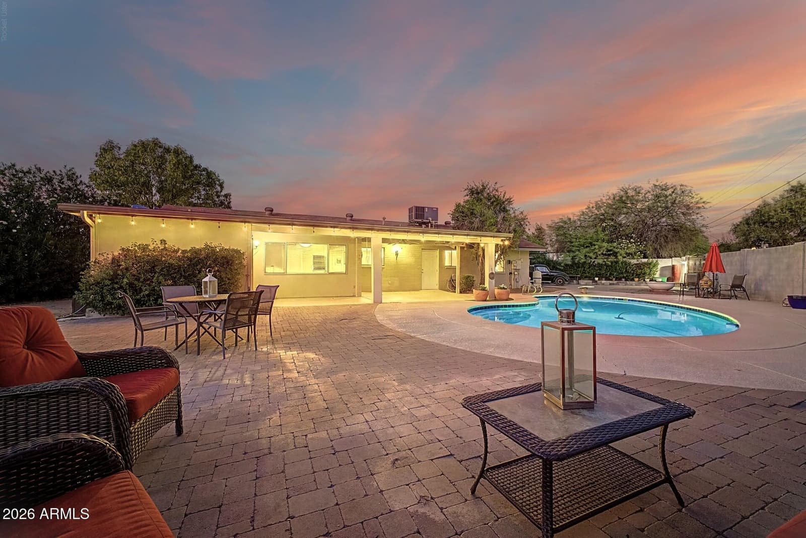 11208 N 38th Place, Phoenix, AZ 85028 — photo 30 of 45