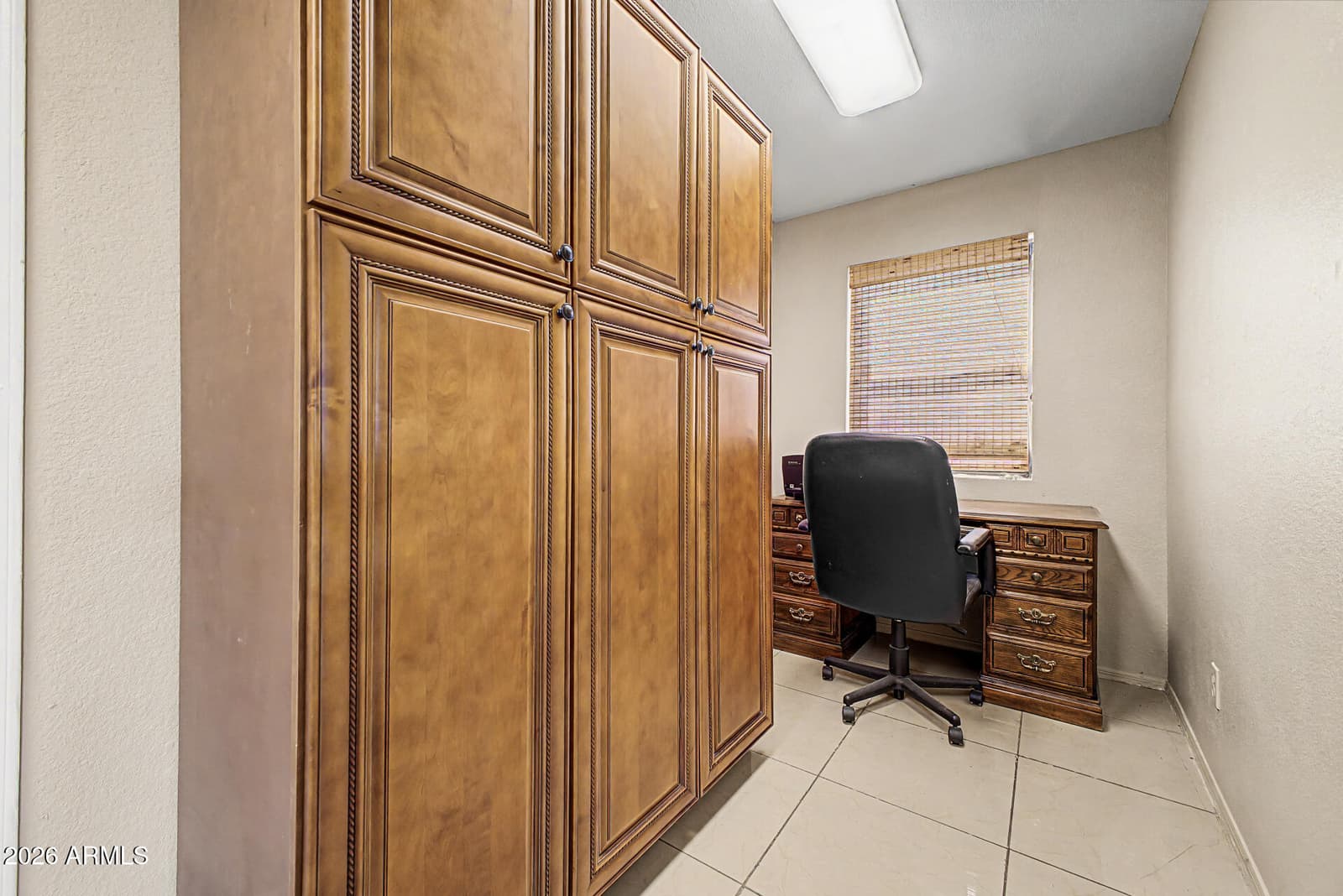 9510 W Menadota Drive, Peoria, AZ 85382 — photo 17 of 35