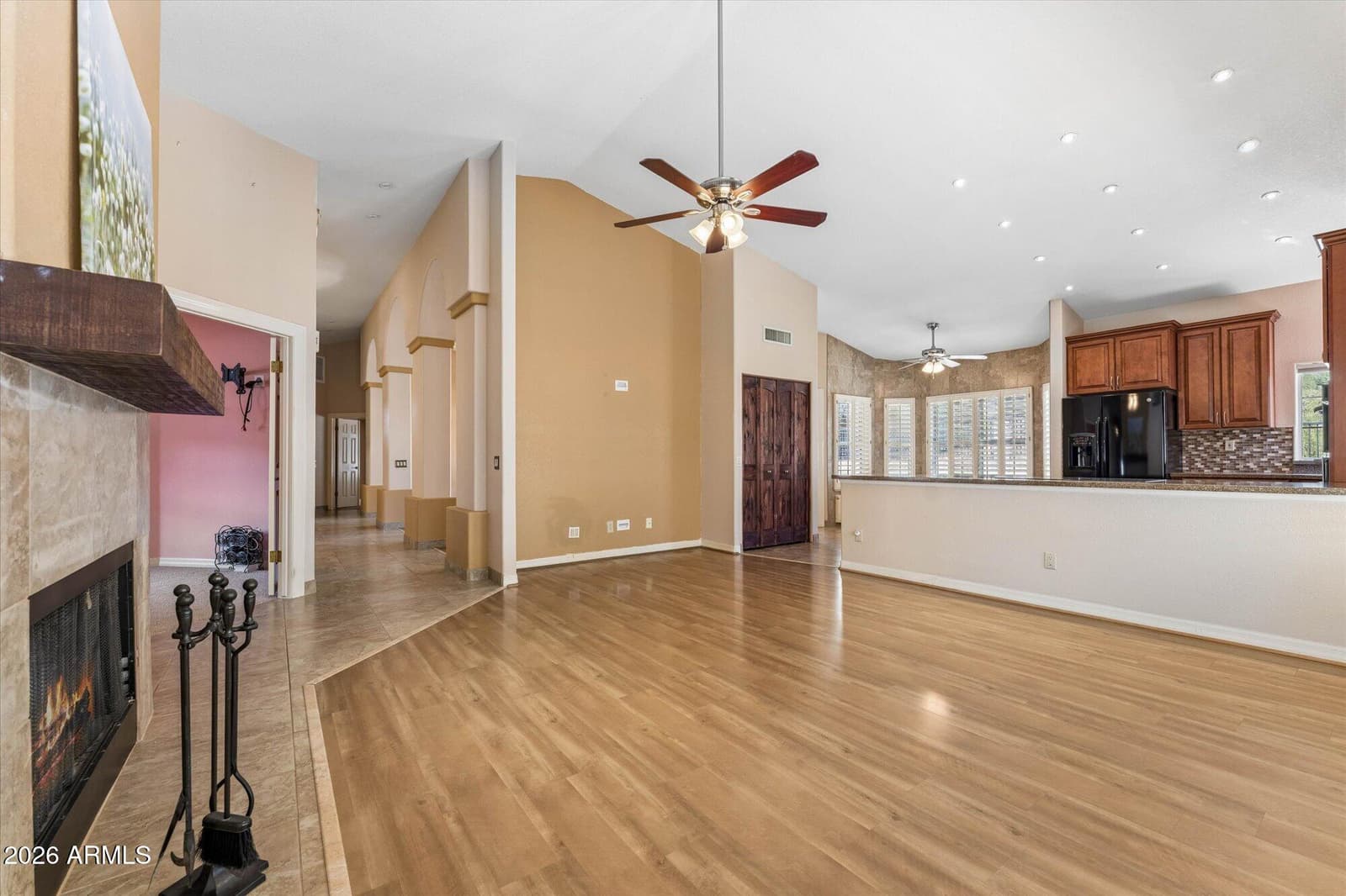 3310 E Rock Wren Road, Phoenix, AZ 85044 — photo 11 of 61