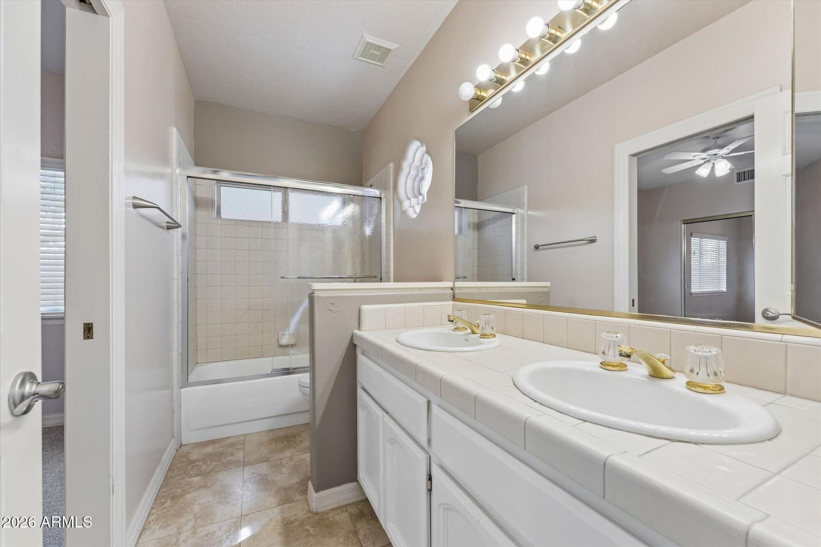 3310 E Rock Wren Road, Phoenix, AZ 85044 — photo 32 of 61