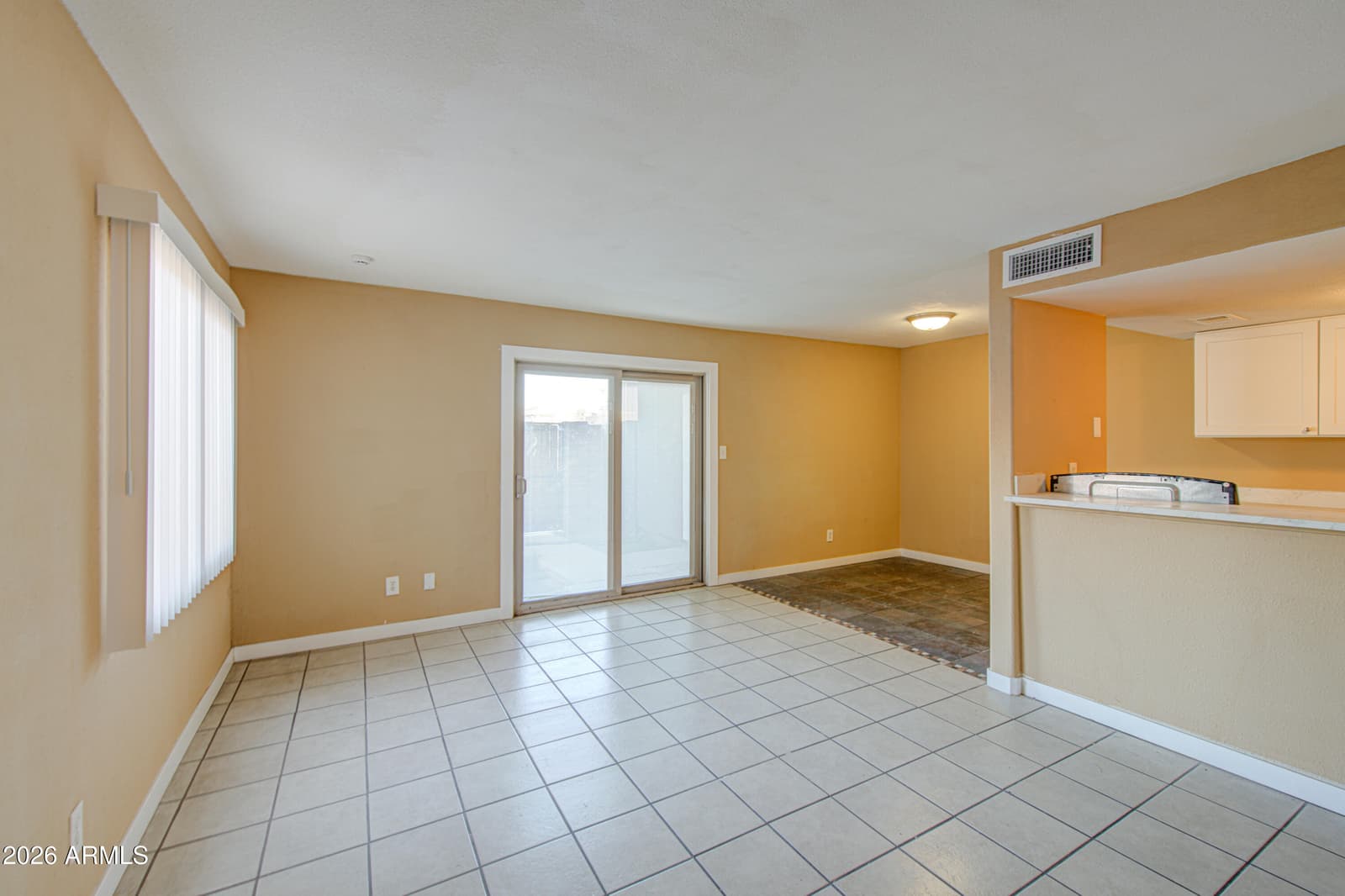 1463 N 53rd Drive, Phoenix, AZ 85043 — photo 6 of 29