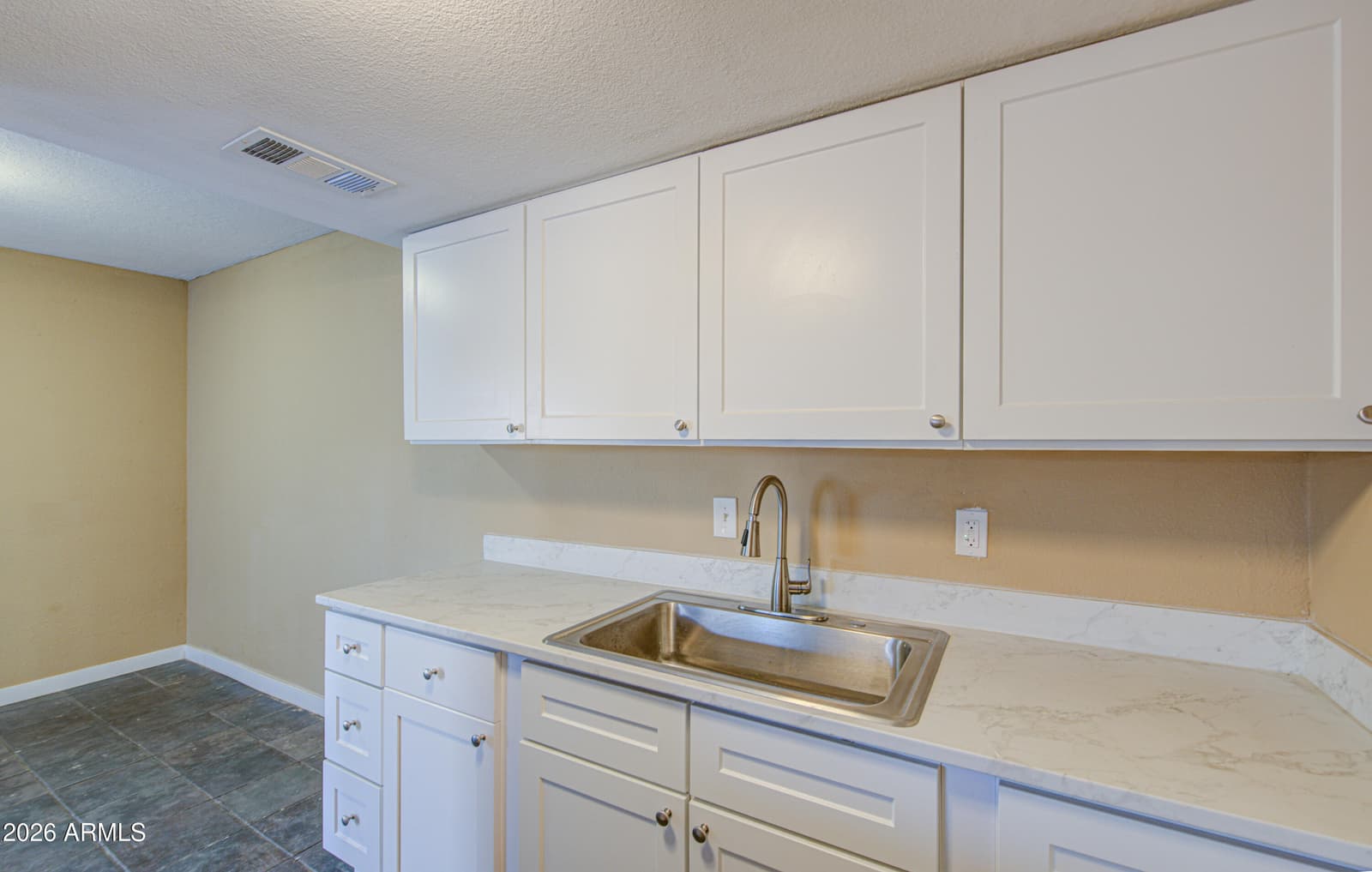 1463 N 53rd Drive, Phoenix, AZ 85043 — photo 15 of 29
