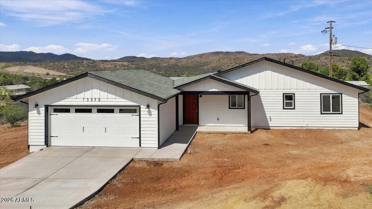 13370 E High View Road, Mayer, AZ 86333 — photo 1 of 28