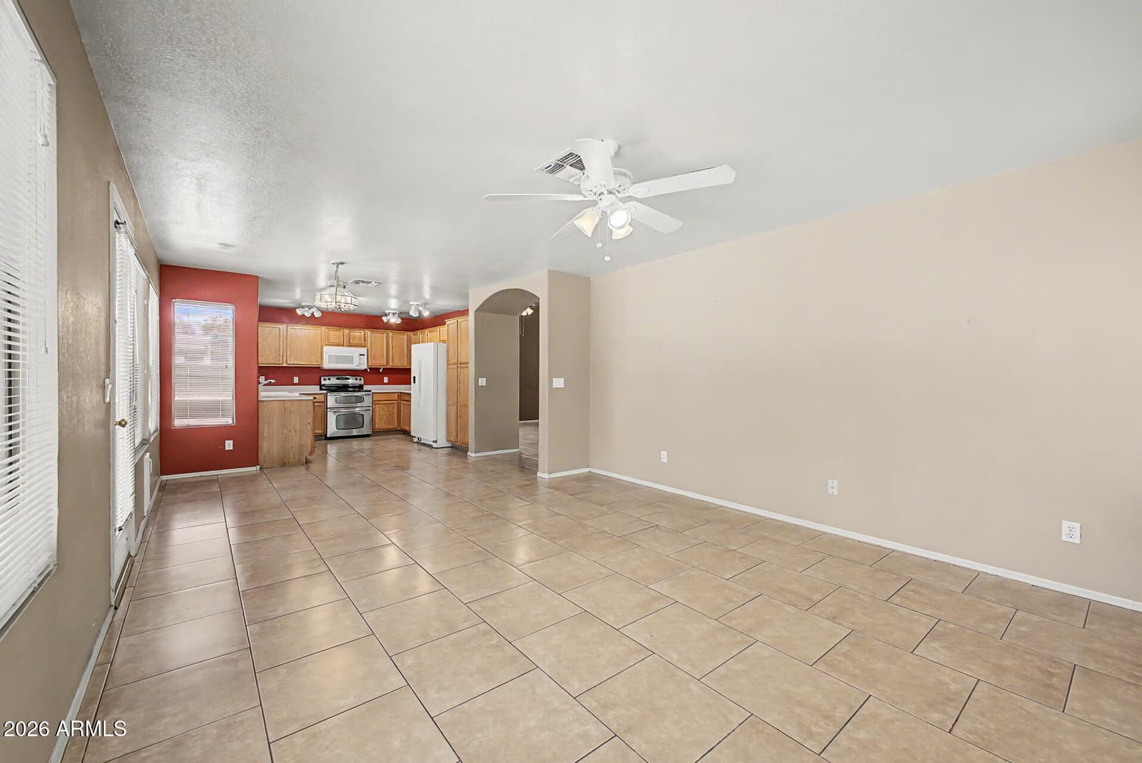 13410 S 47th Way, Phoenix, AZ 85044 — photo 7 of 40