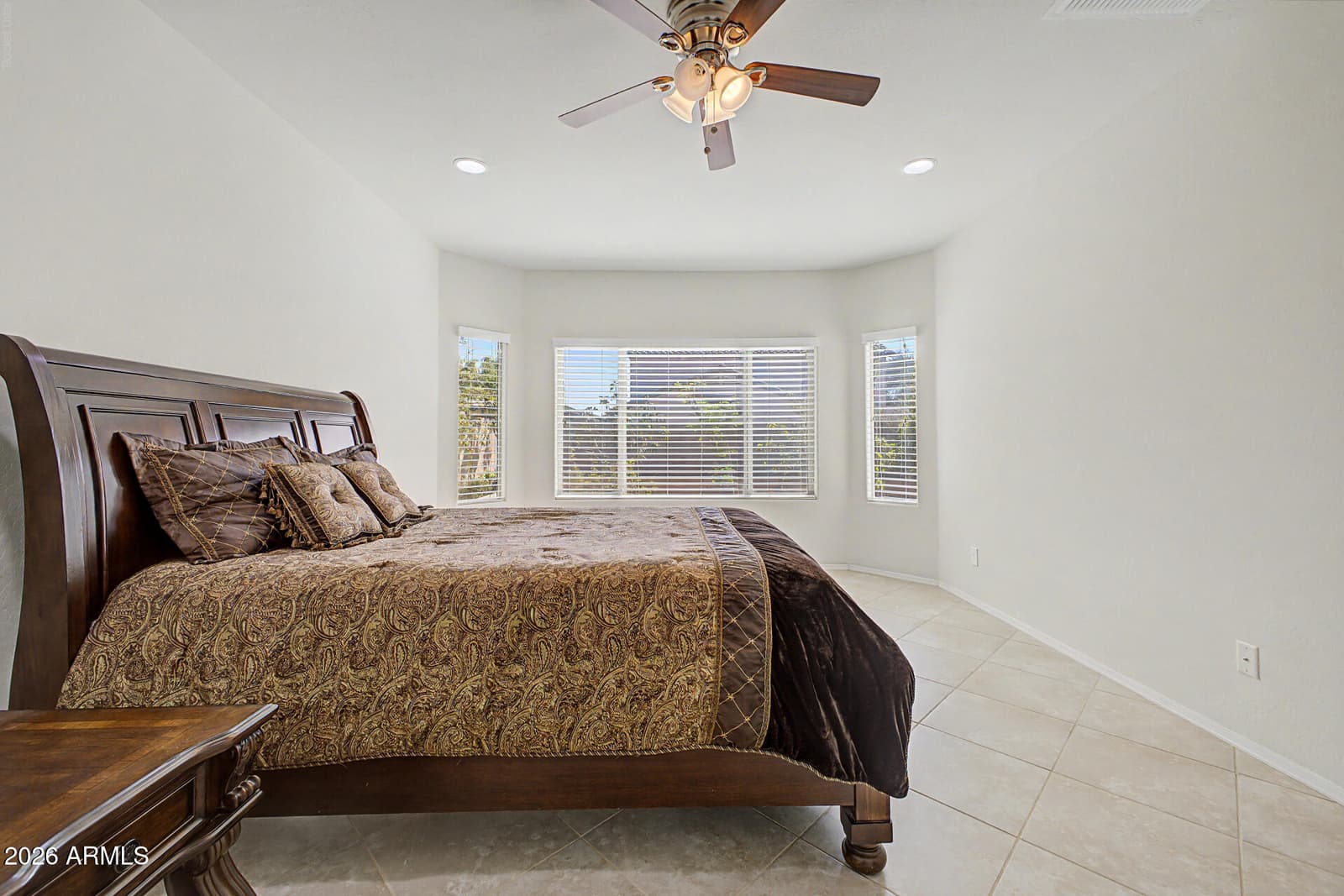 10755 W Desert Elm Lane, Peoria, AZ 85383 — photo 14 of 43