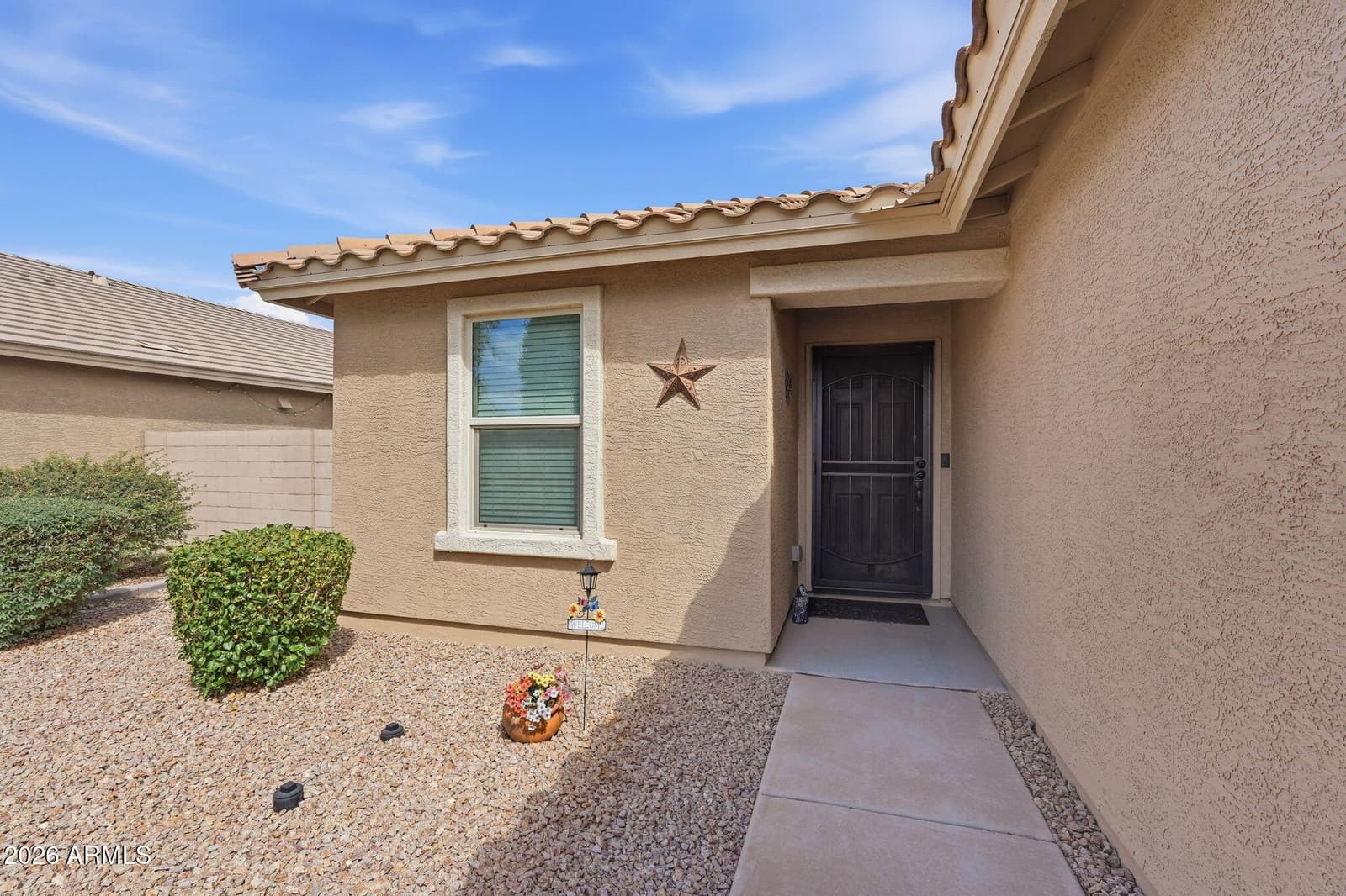 2356 E Dust Devil Drive, San Tan Valley, AZ 85143 — photo 3 of 38